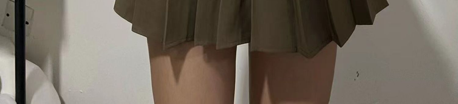 粉色的猪陈佩奇微密圈-177 欧美简约修身款polo翻领短袖T恤女夏复古V领显瘦高腰短款上衣_第1集