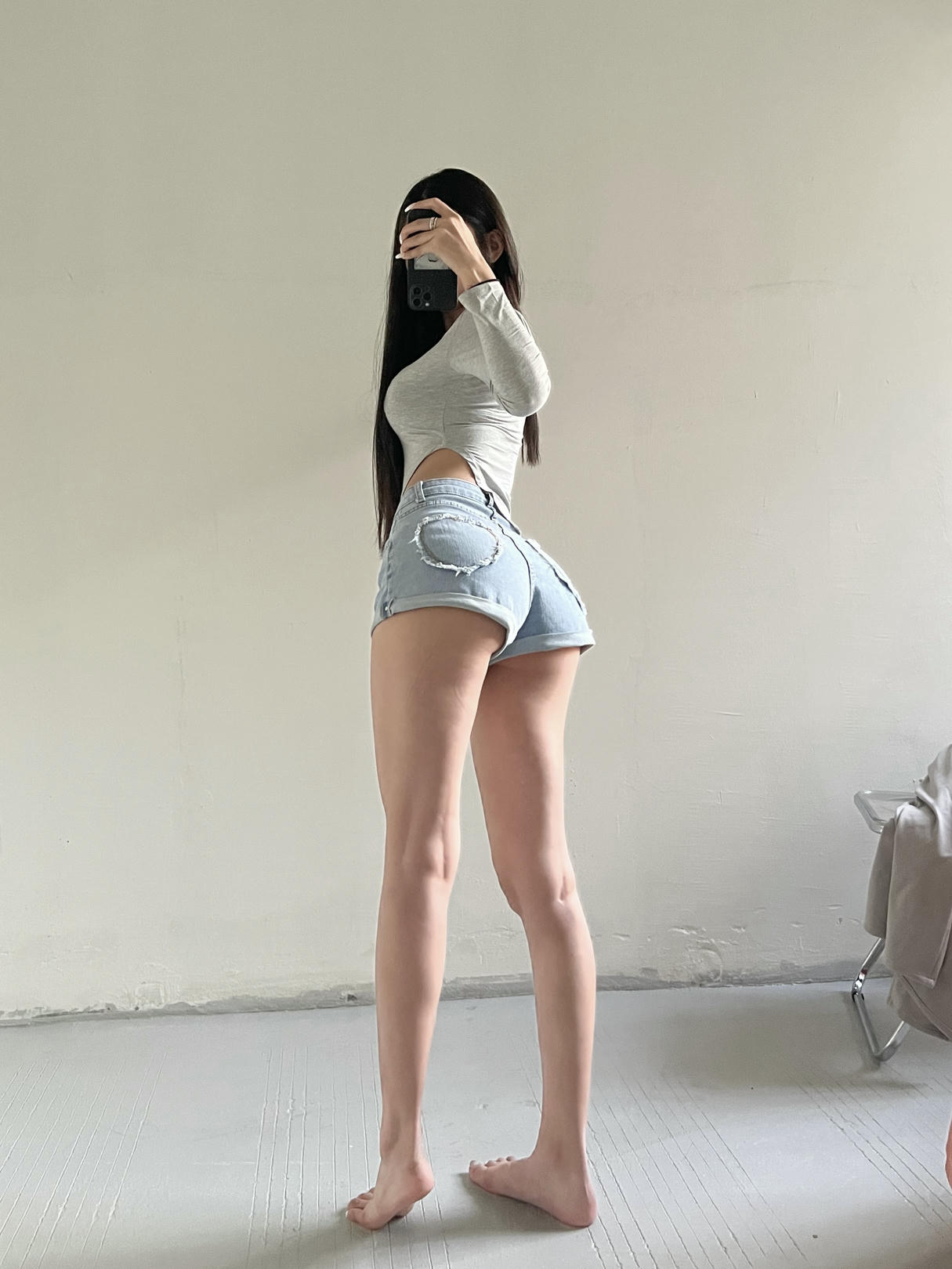 粉色的猪陈佩奇微密圈-183 夏季新款爱心毛边口袋牛仔短裤女欧美辣妹高腰卷边热裤_第1集