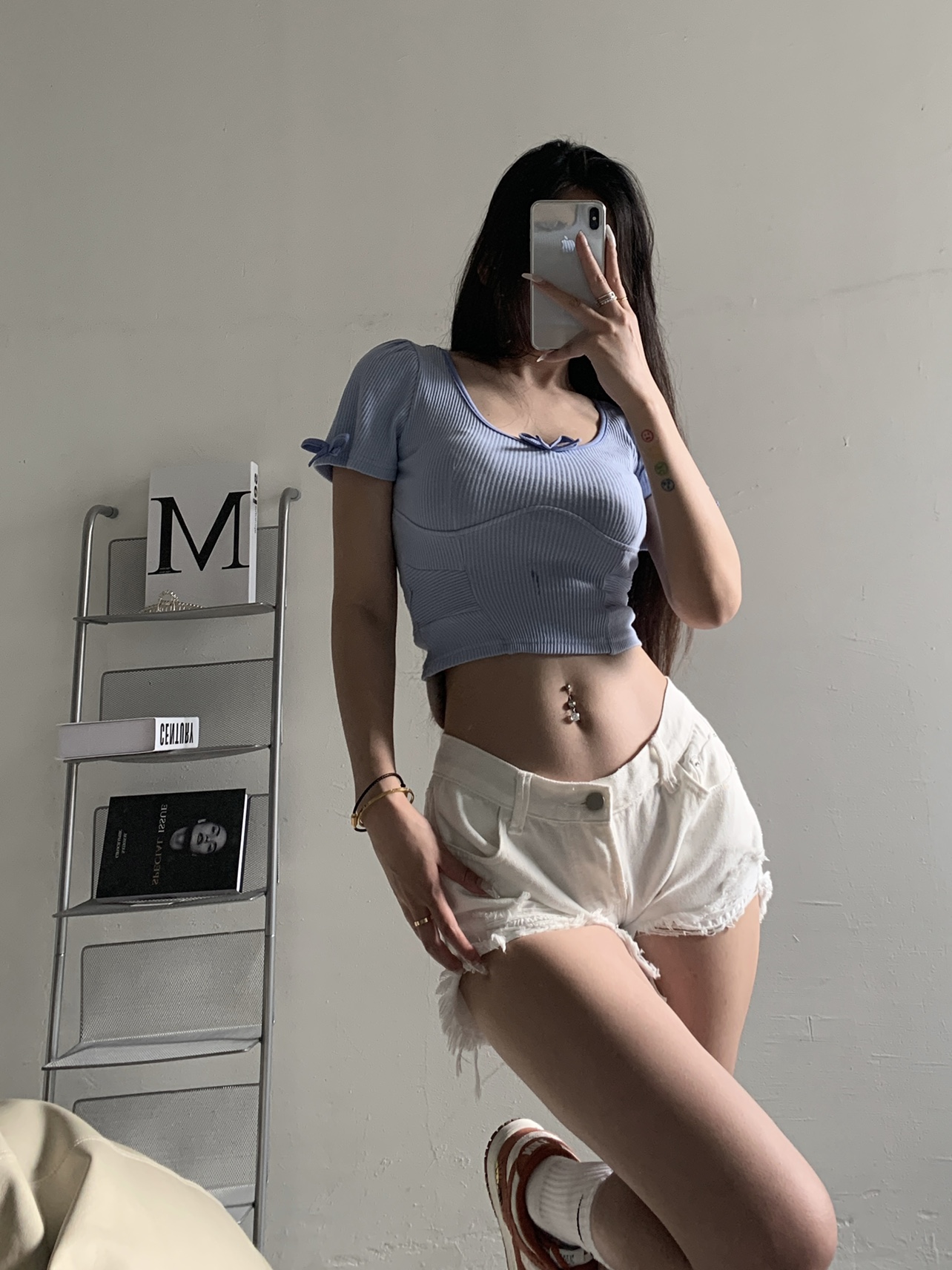 粉色的猪陈佩奇微密圈-191 夏季修身短款高腰露脐短袖上衣少女甜美螺纹针织蝴蝶_第1集