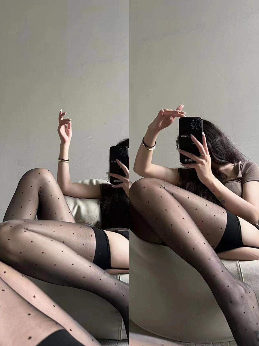 粉色的猪陈佩奇微密圈-199 极光网纱点点一体款油亮性感吊带波点薄款丝袜长筒袜_第1集