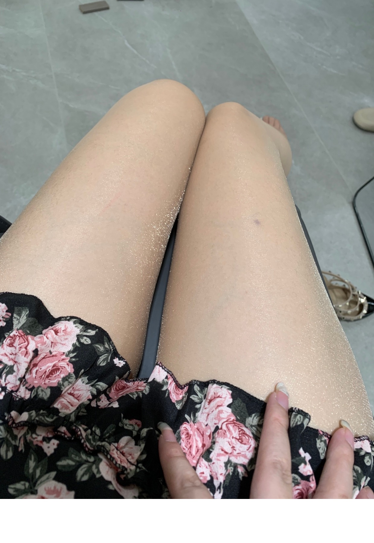 粉色的猪陈佩奇微密圈-216 闪光性感打底袜亮丝连裤丝袜白色超薄全透明女夏包芯丝_第1集