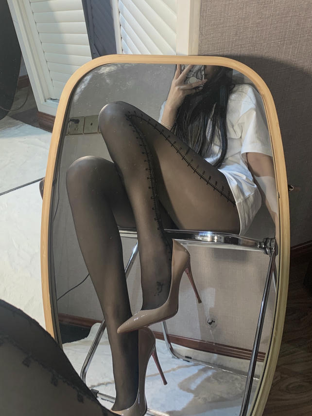 粉色的猪陈佩奇微密圈-微密圈系列-004 2021-08-29_第1集
