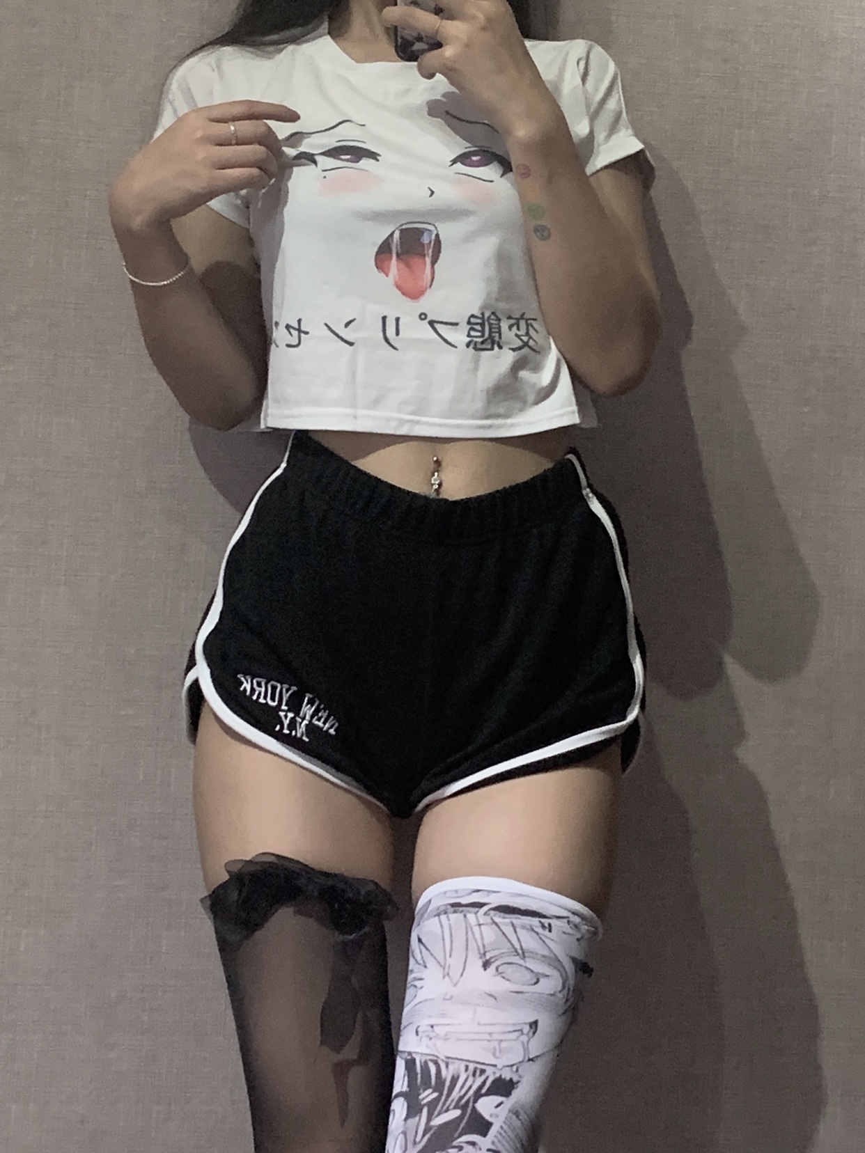 粉色的猪陈佩奇微密圈-034 二次元清纯可爱卡通头像印花T恤女日系宽松漏脐短袖_第1集