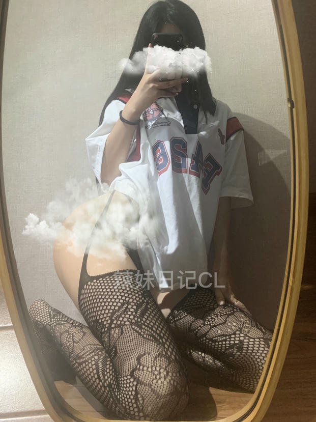 粉色的猪陈佩奇微密圈-053 吊带袜蕾丝黑色丝袜性感镂空薄款复古连裤袜渔网袜_第1集