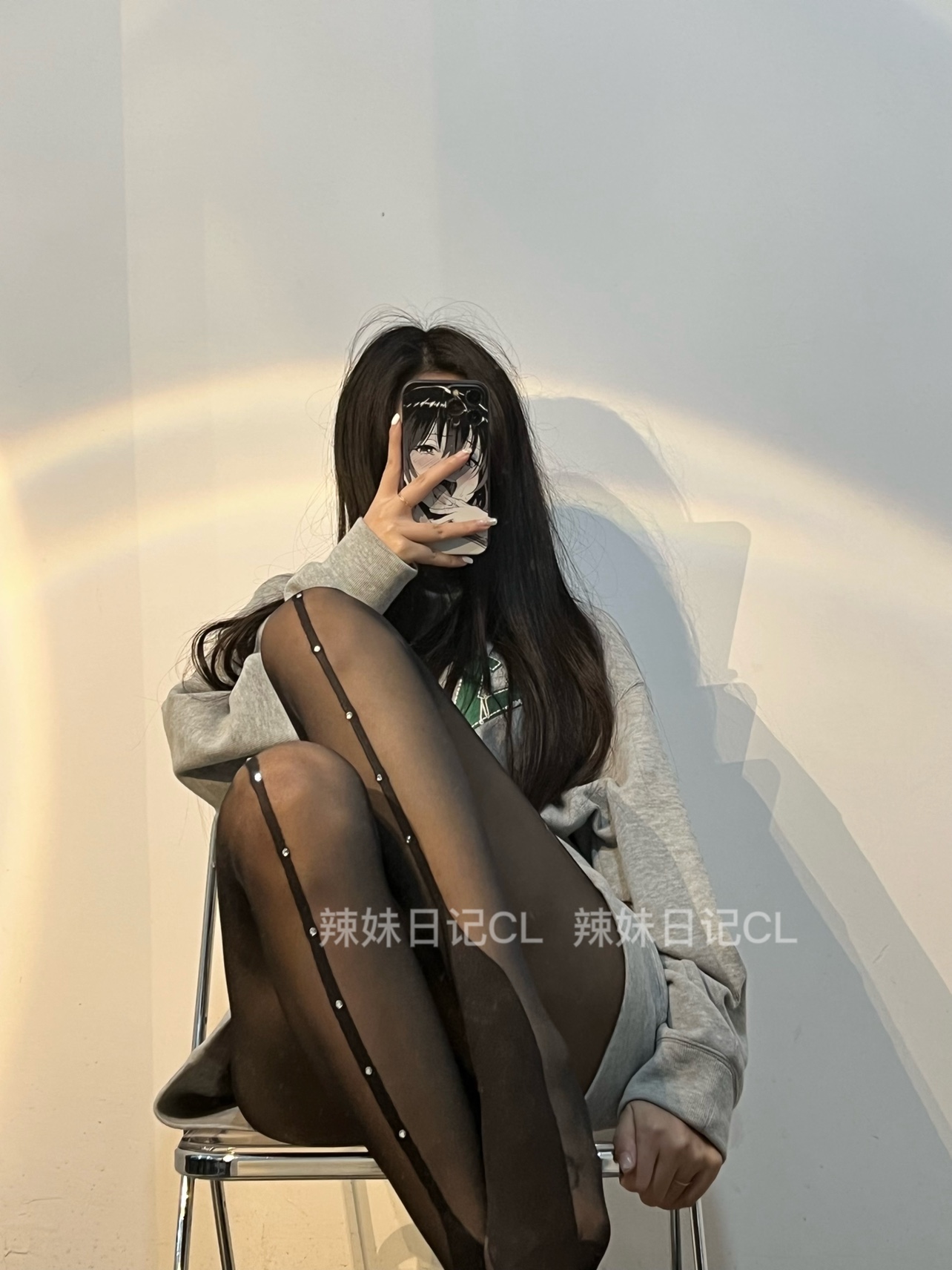 粉色的猪陈佩奇微密圈-097 黑色竖线带钻丝袜女新款前后两穿显瘦连裤袜长筒打底袜_第1集