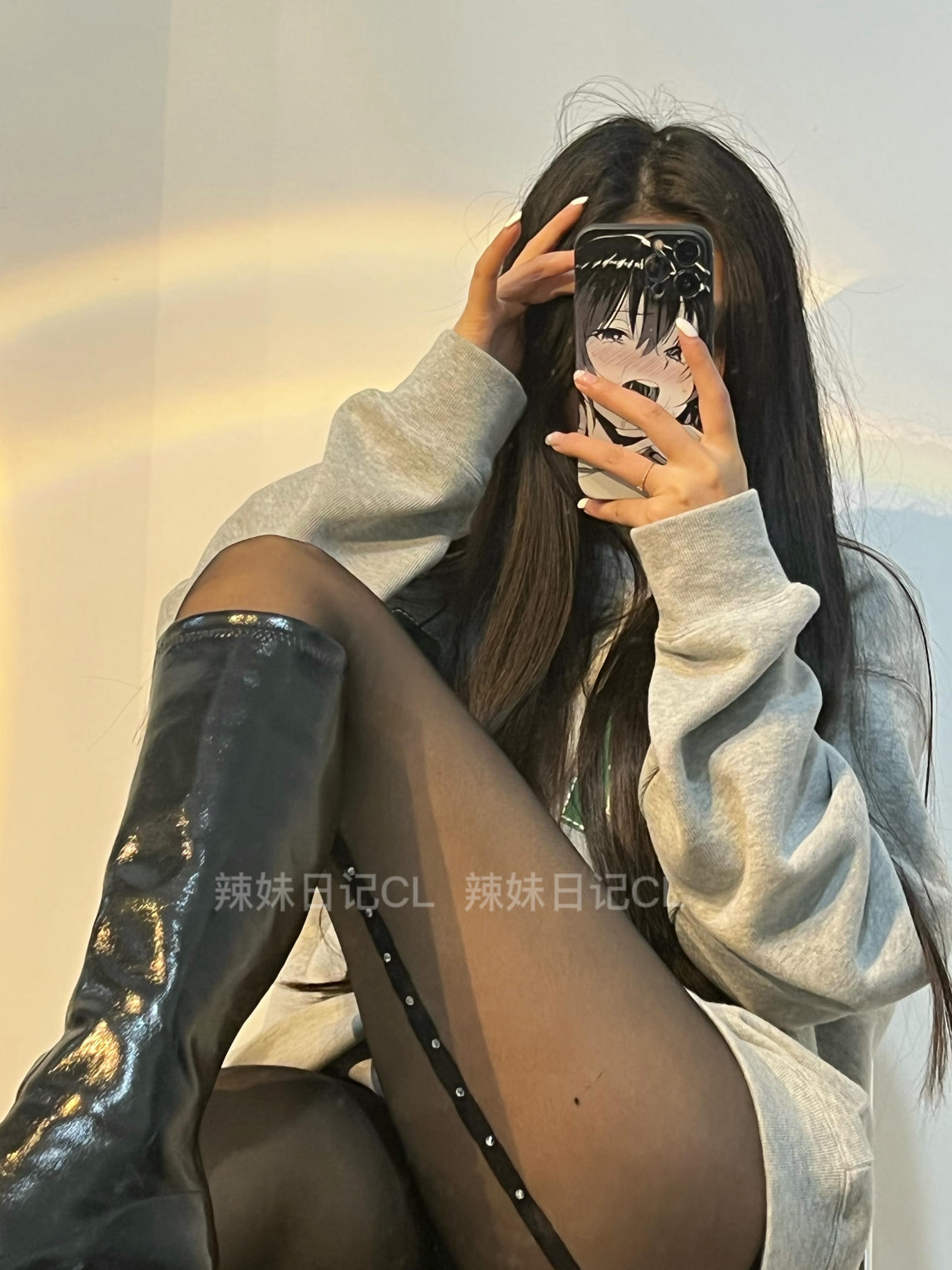 粉色的猪陈佩奇微密圈-097 黑色竖线带钻丝袜女新款前后两穿显瘦连裤袜长筒打底袜_第1集