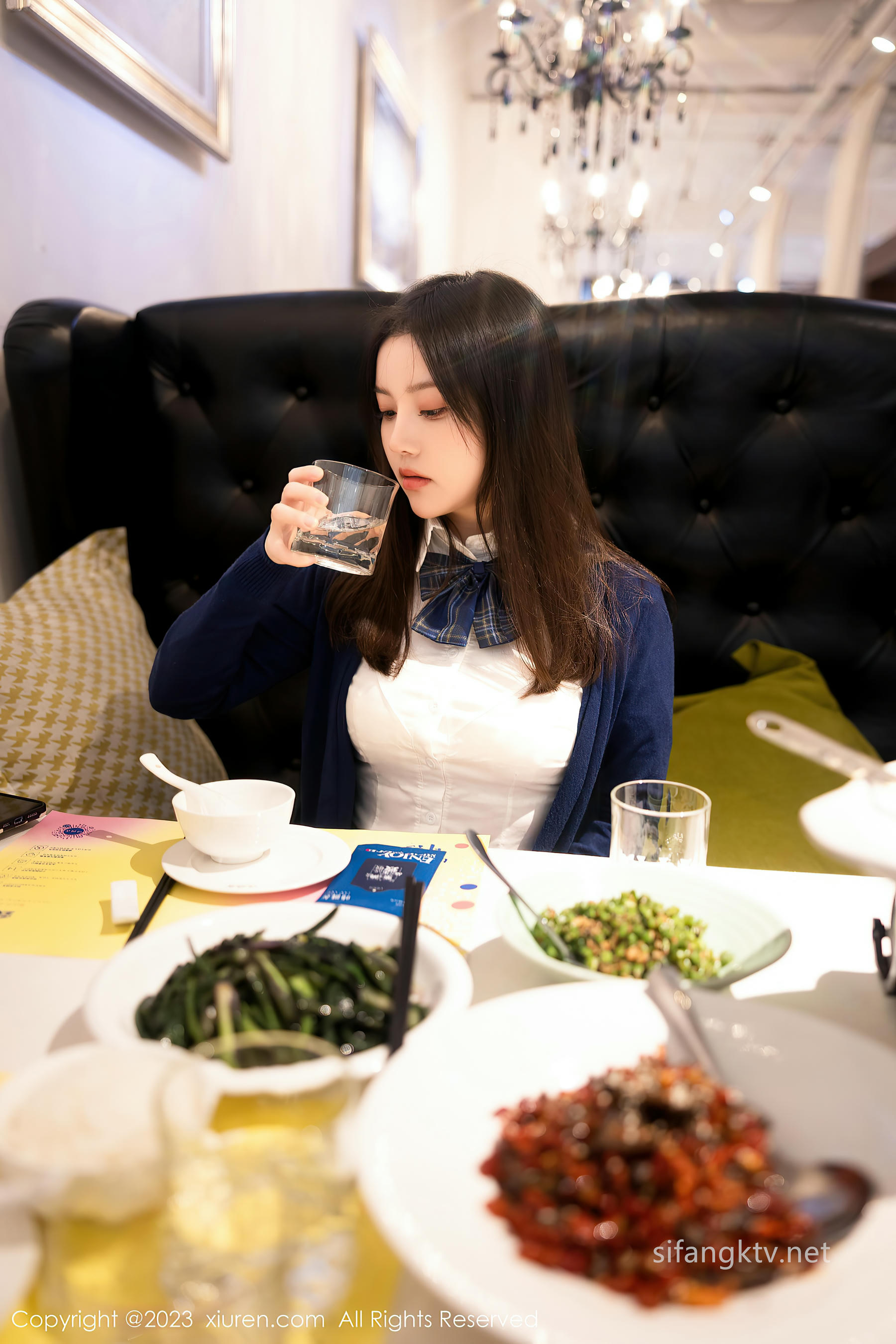 豆瓣酱 户外遥控 车内 [92P2V 2.29GB]-图_第1集