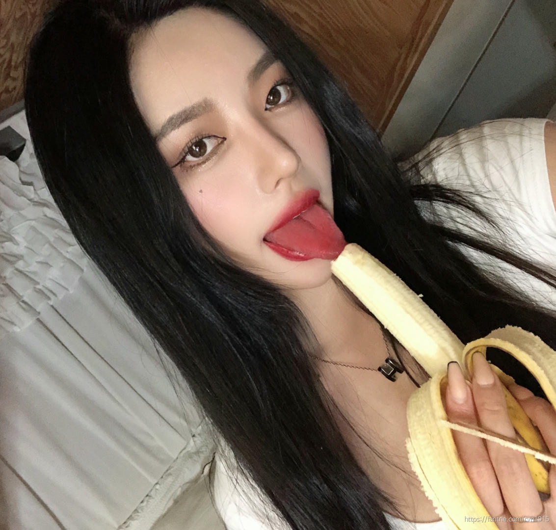 韩国美女-圓圓-동그란-ドングラン-Donggeuran NO.019 Fantrie Social leak 2024 [657P69V-1.14GB]_第2集