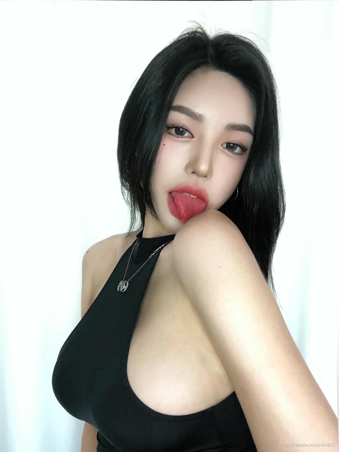 韩国美女-圓圓-동그란-ドングラン-Donggeuran NO.019 Fantrie Social leak 2024 [657P69V-1.14GB]_第5集