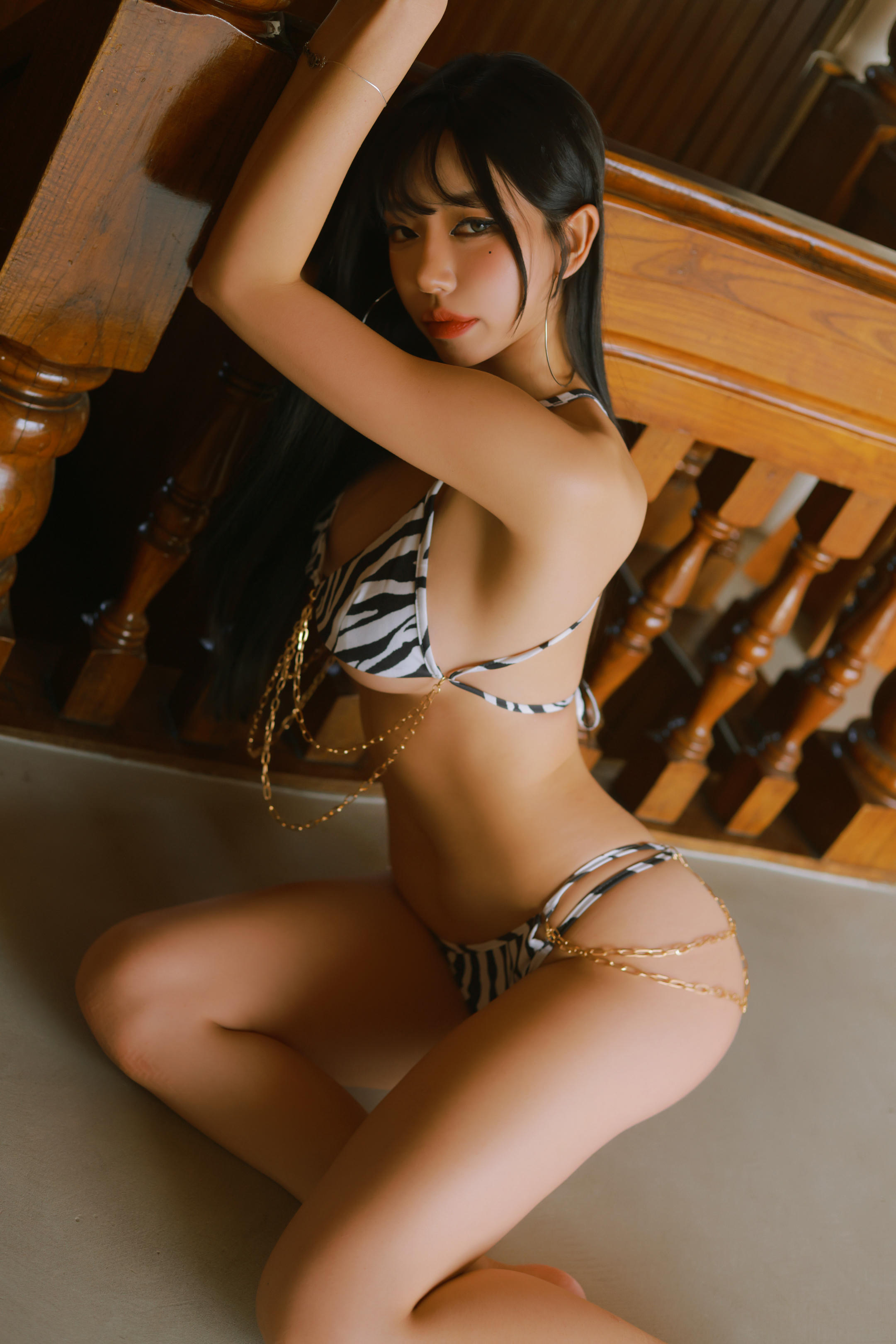 韩国美女-圓圓-동그란-ドングラン-Dongeuran NO.007 ZEBRA [167P+19V／4.16GB]_第5集