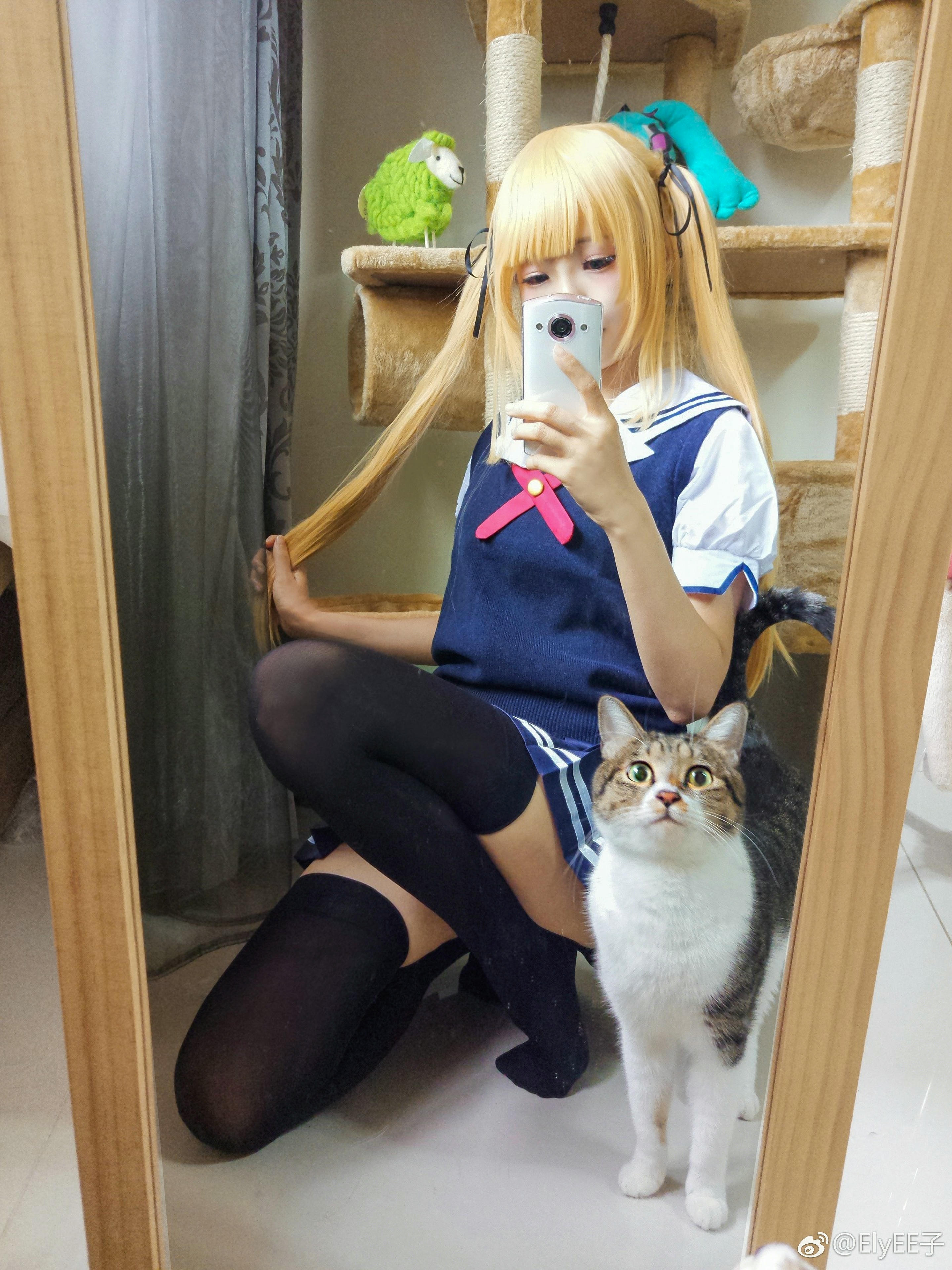ElyEE子 NO.011 英莉莉 [8P 23.15 MB]_第1集
