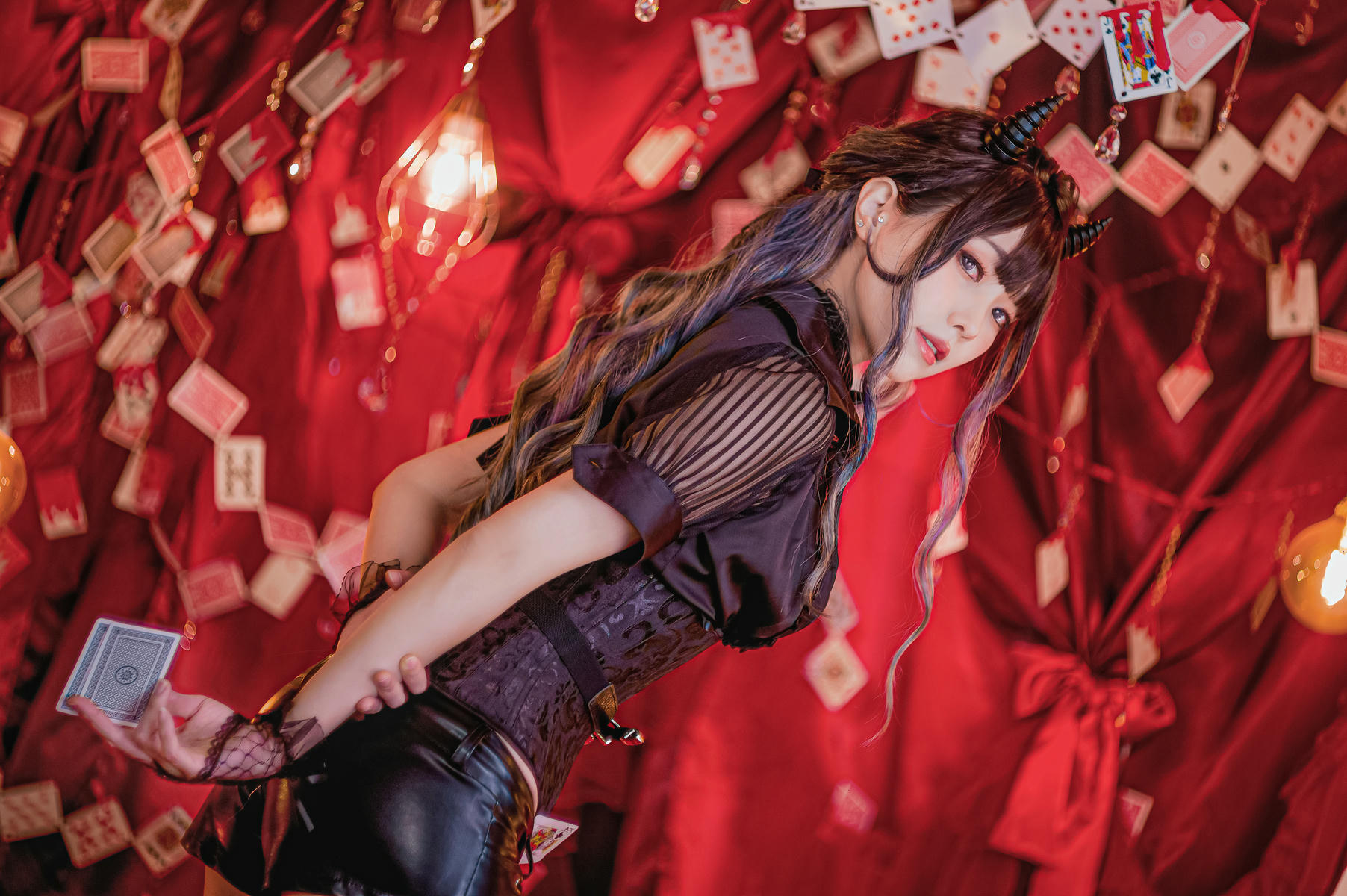 ElyEE子 NO.111 2022.June-T4 (4套+视频) [121P3V-303MB]-B - Devil Croupier_第1集