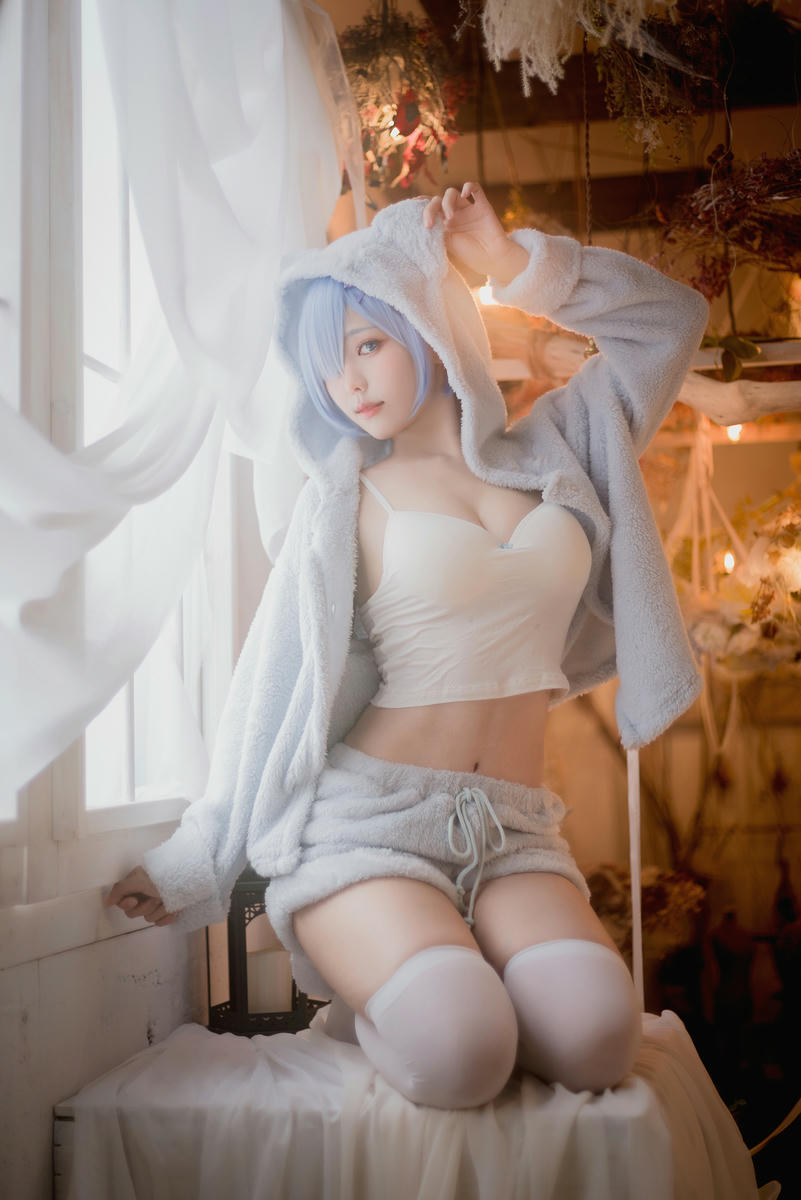 ElyEE子 NO.111 2022.June-T4 (4套+视频) [121P3V-303MB]-C- Rem Pajamas_第1集