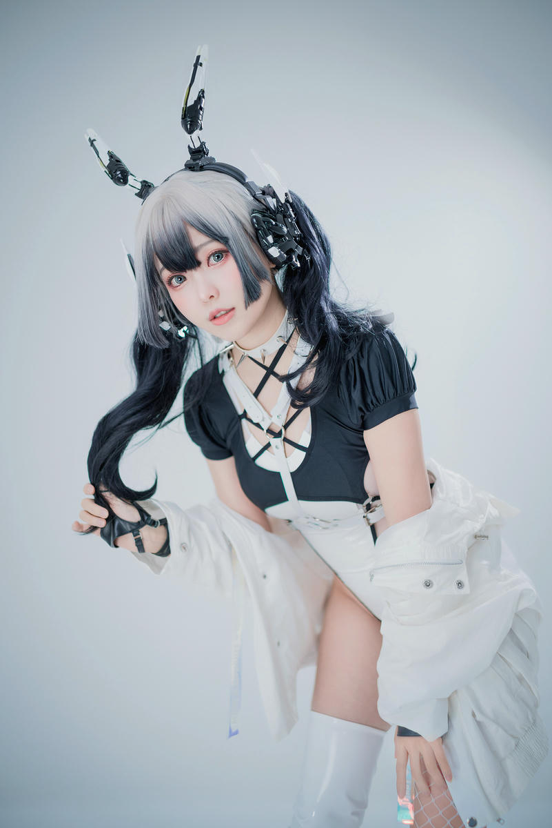 ElyEE子 NO.111 2022.June-T4 (4套+视频) [121P3V-303MB]-D- CyberGirl Blanche_第1集