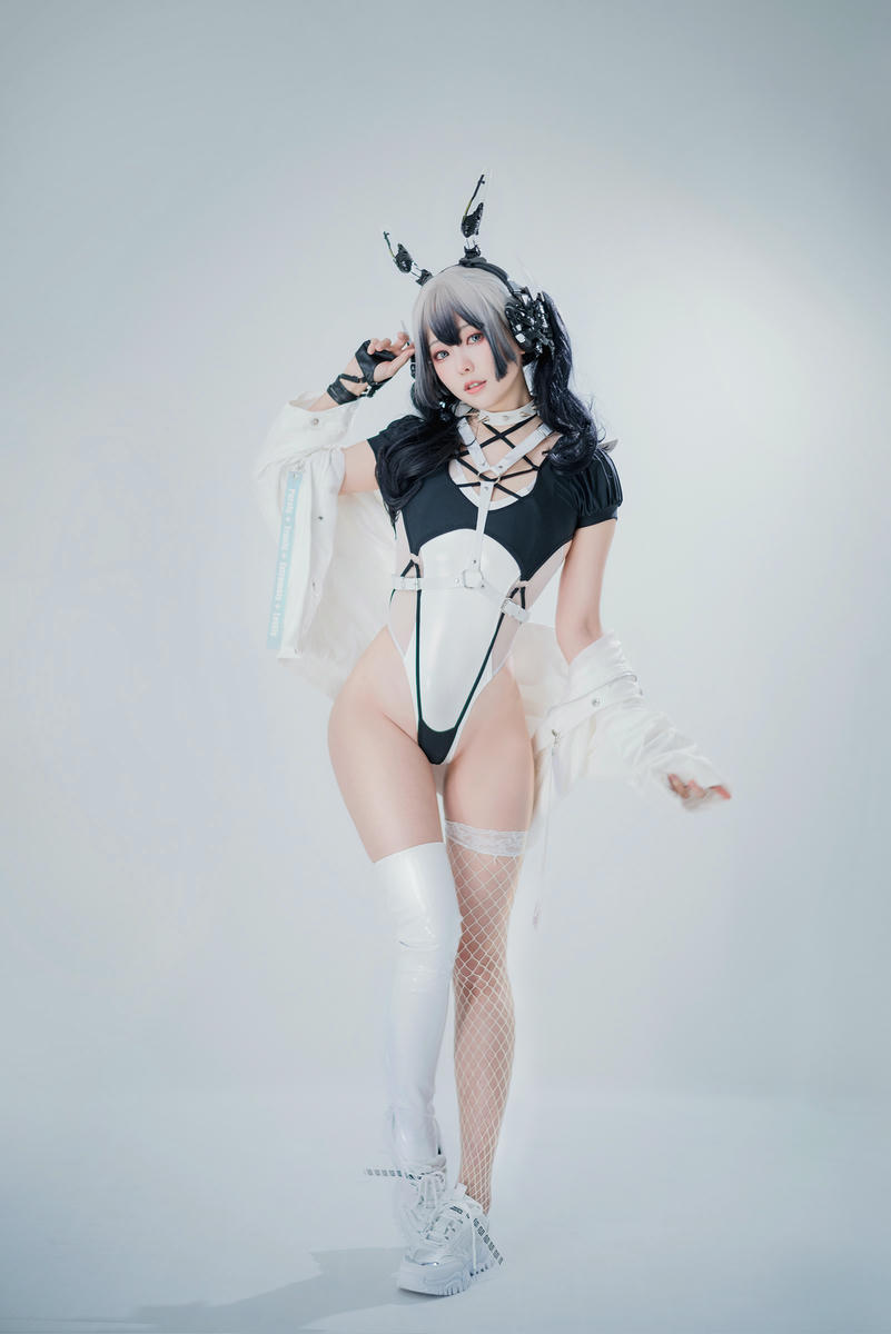 ElyEE子 NO.111 2022.June-T4 (4套+视频) [121P3V-303MB]-D- CyberGirl Blanche_第1集