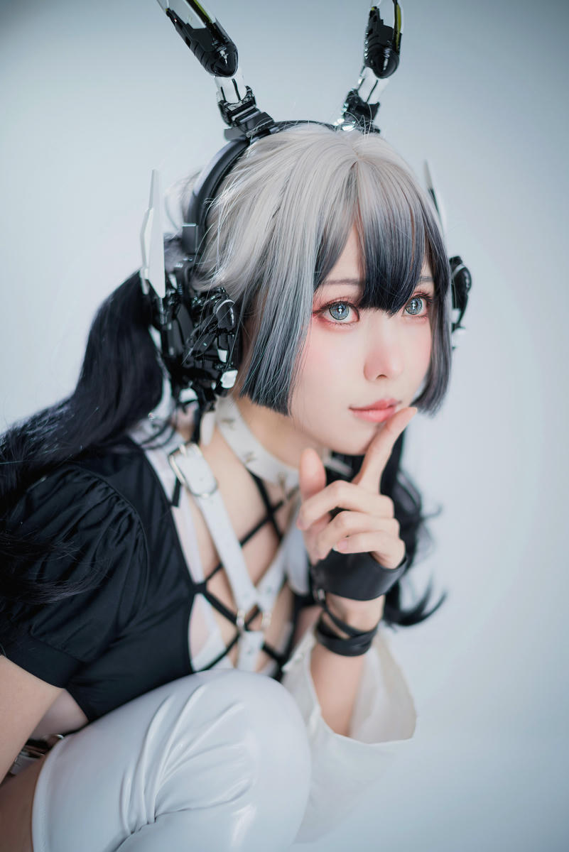 ElyEE子 NO.111 2022.June-T4 (4套+视频) [121P3V-303MB]-D- CyberGirl Blanche_第1集