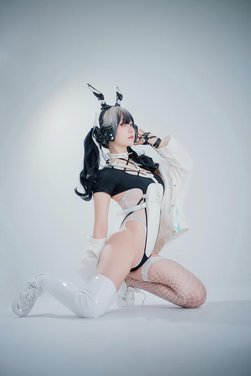 ElyEE子 NO.111 2022.June-T4 (4套+视频) [121P3V-303MB]-D- CyberGirl Blanche_第2集