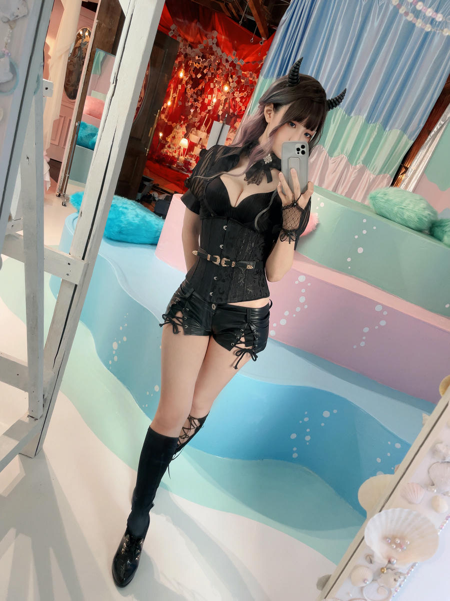ElyEE子 NO.111 2022.June-T4 (4套+视频) [121P3V-303MB]-selfies & video_第1集