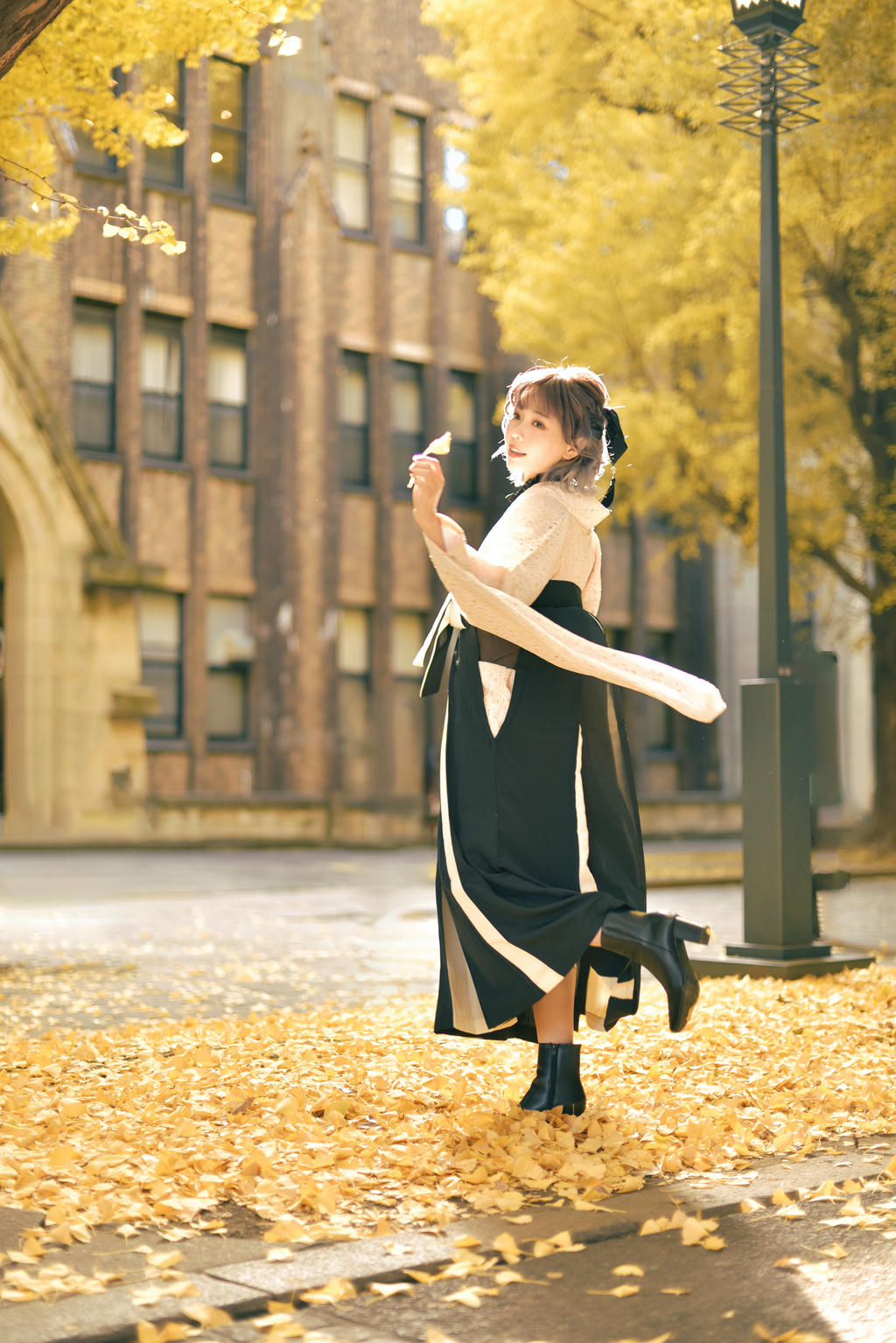 ElyEE子 NO.137 23年11月订阅 [82P5V-311MB]-Ginkgo Hakama_第1集