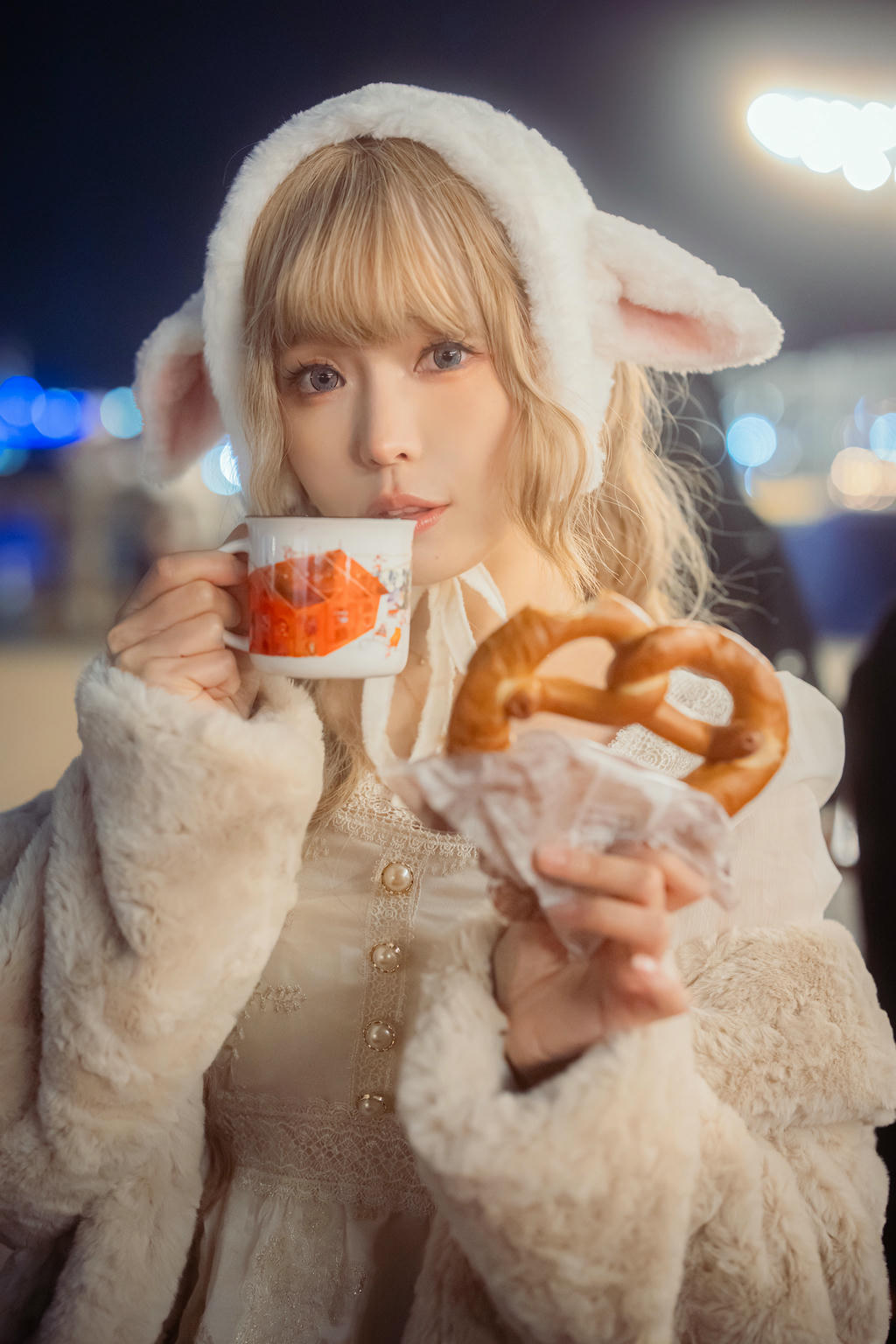 ElyEE子 NO.138 23年12月订阅 [71P5V-253MB]-Ely-Winter Market Lamb_第1集