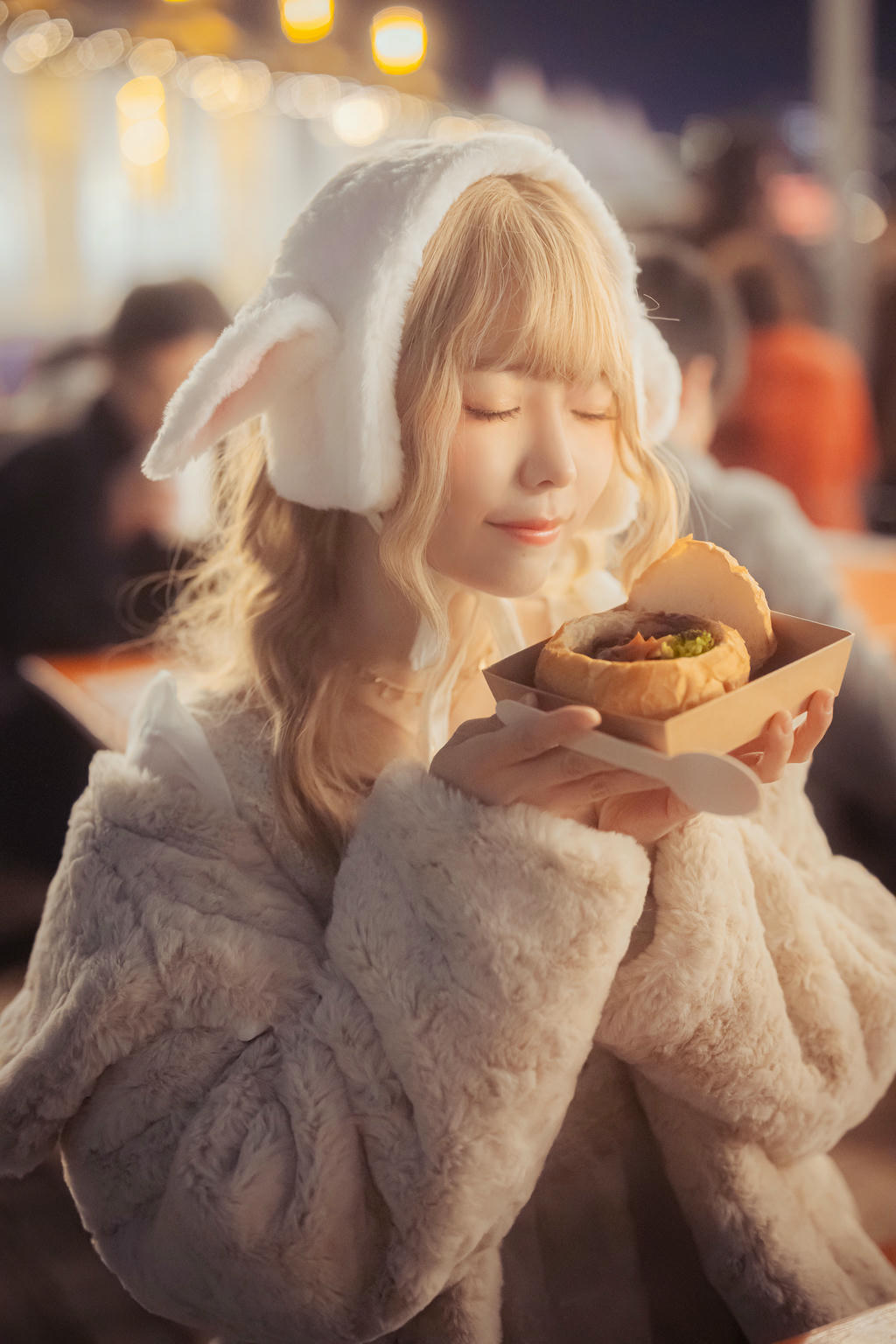 ElyEE子 NO.138 23年12月订阅 [71P5V-253MB]-Ely-Winter Market Lamb_第1集