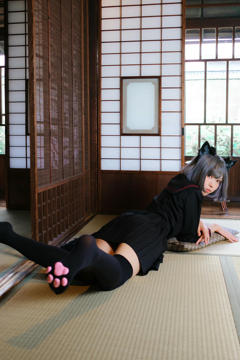 ElyEE子 NO.143 April-Tier 3 [113P5V 424MB]-C.Veranda Black Cat緣廊黑貓_第2集
