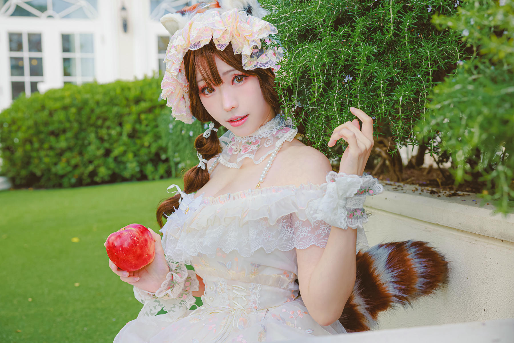 ElyEE子 NO.145 May-Tier 3 [70P 188MB]-B.Red panda & Apple小熊貓蘋果香_第1集