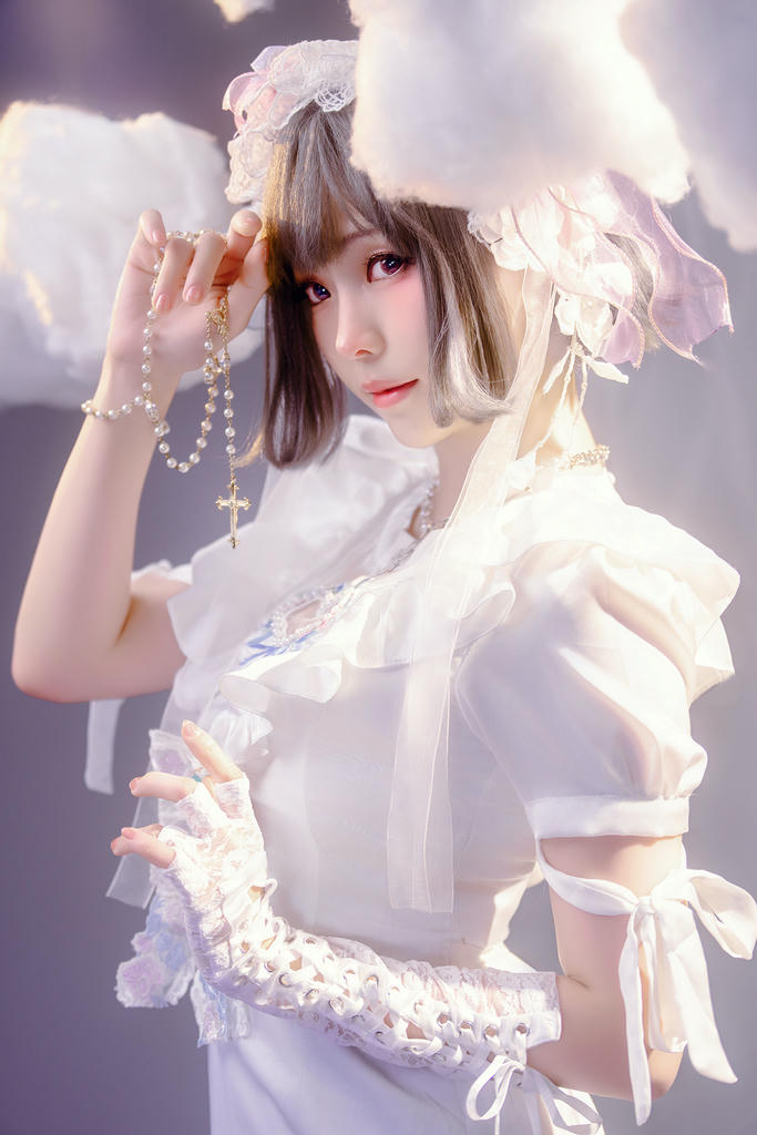ElyEE子 NO.157 2024年10月订阅 (2／3套) Cloudy Dreaming雲朵夢境[25P-2V-57.4M]_第1集