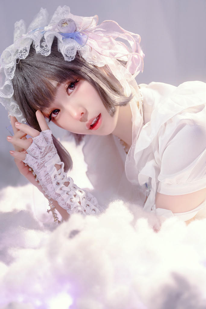 ElyEE子 NO.157 2024年10月订阅 (2／3套) Cloudy Dreaming雲朵夢境[25P-2V-57.4M]_第1集