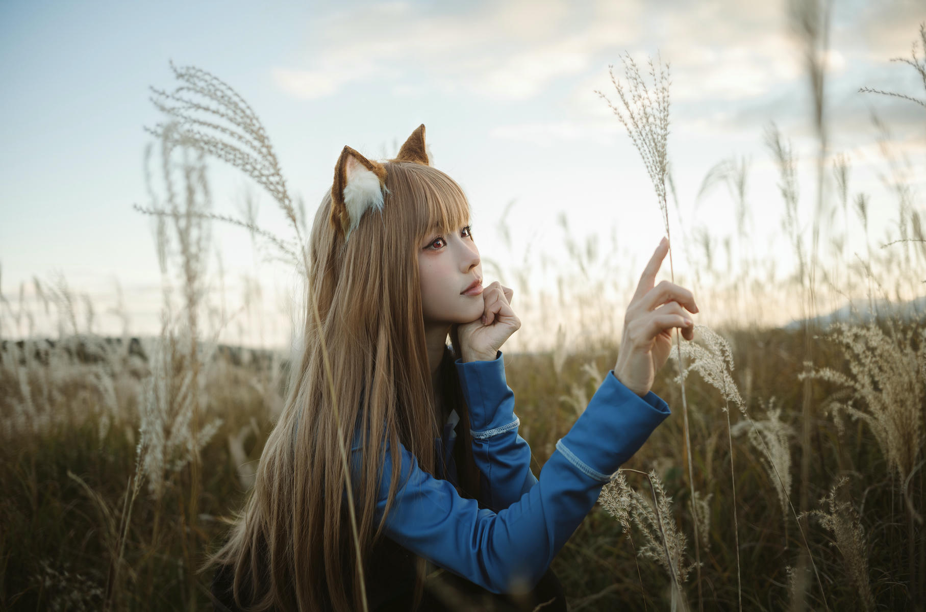 ElyEE子 NO.160 2024年12月订阅 (3套)[129P7V 552M]-B-Soft Glow狼與暖陽 [52P 1V]_第2集