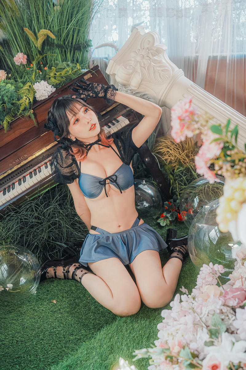 ElyEE子 NO.160 2024年12月订阅 (3套)[129P7V 552M]-C- Fairytale Wonderland童話仙境 [43P 3V]_第1集