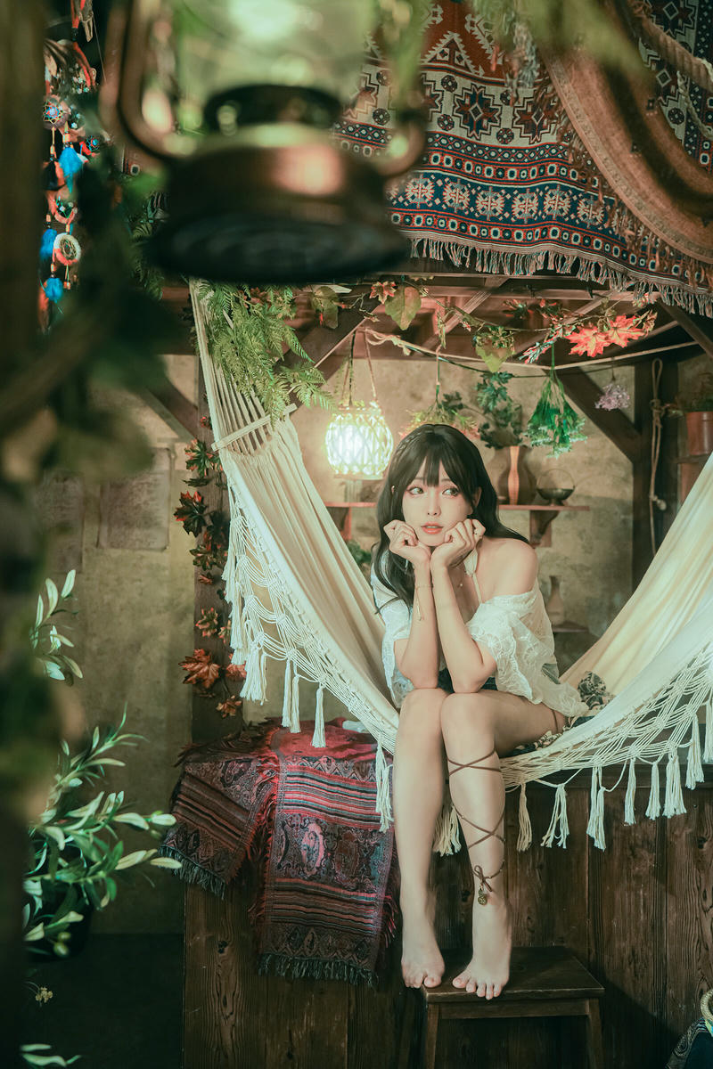 ElyEE子 NO.163 Secret Treehouse Escape [31P5V-152MB]_第1集