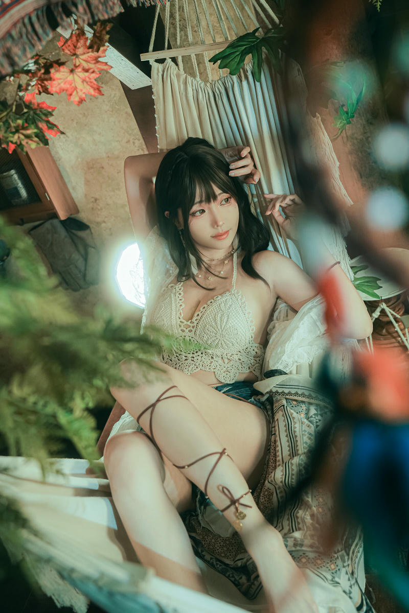 ElyEE子 NO.163 Secret Treehouse Escape [31P5V-152MB]_第1集