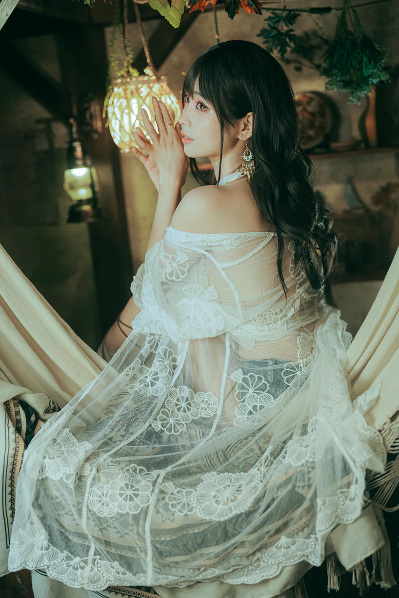 ElyEE子 NO.163 Secret Treehouse Escape [31P5V-152MB]_第2集