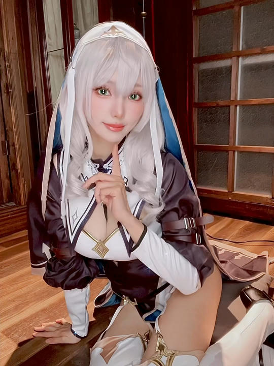 ElyEE子 NO.164 Shirogane noel~Nun [27P13V 206MB]_第1集