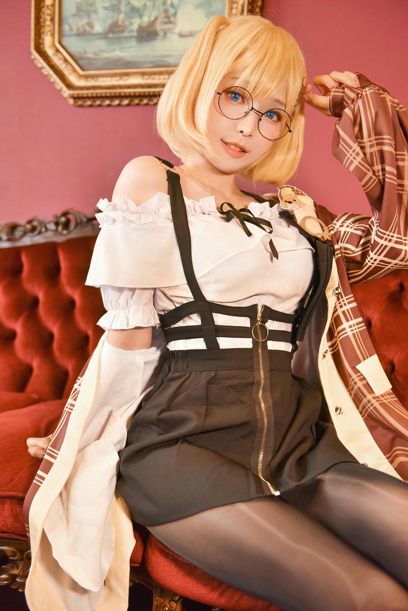 ElyEE子 NO.072 阿米莉亚·华生 [53P-157MB]_第2集