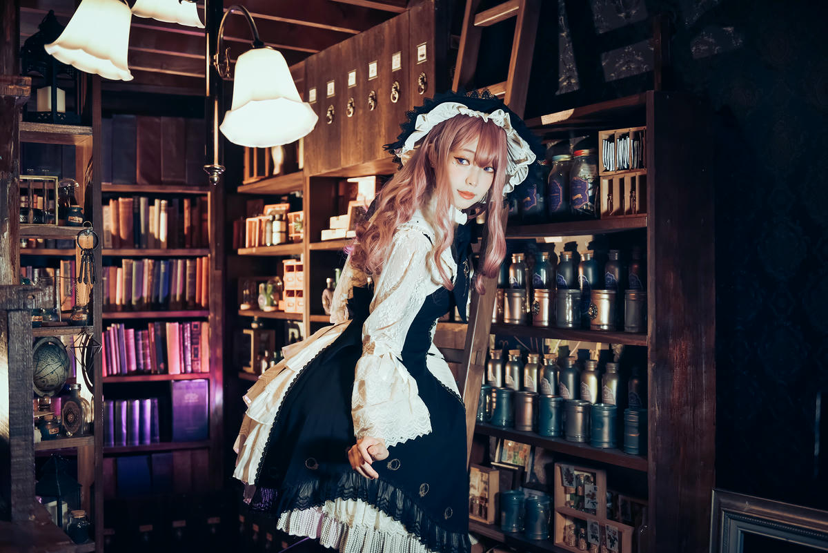 ElyEE子 NO.085 Witch Time [47P-161MB]_第1集