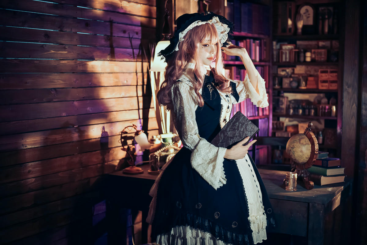 ElyEE子 NO.085 Witch Time [47P-161MB]_第1集