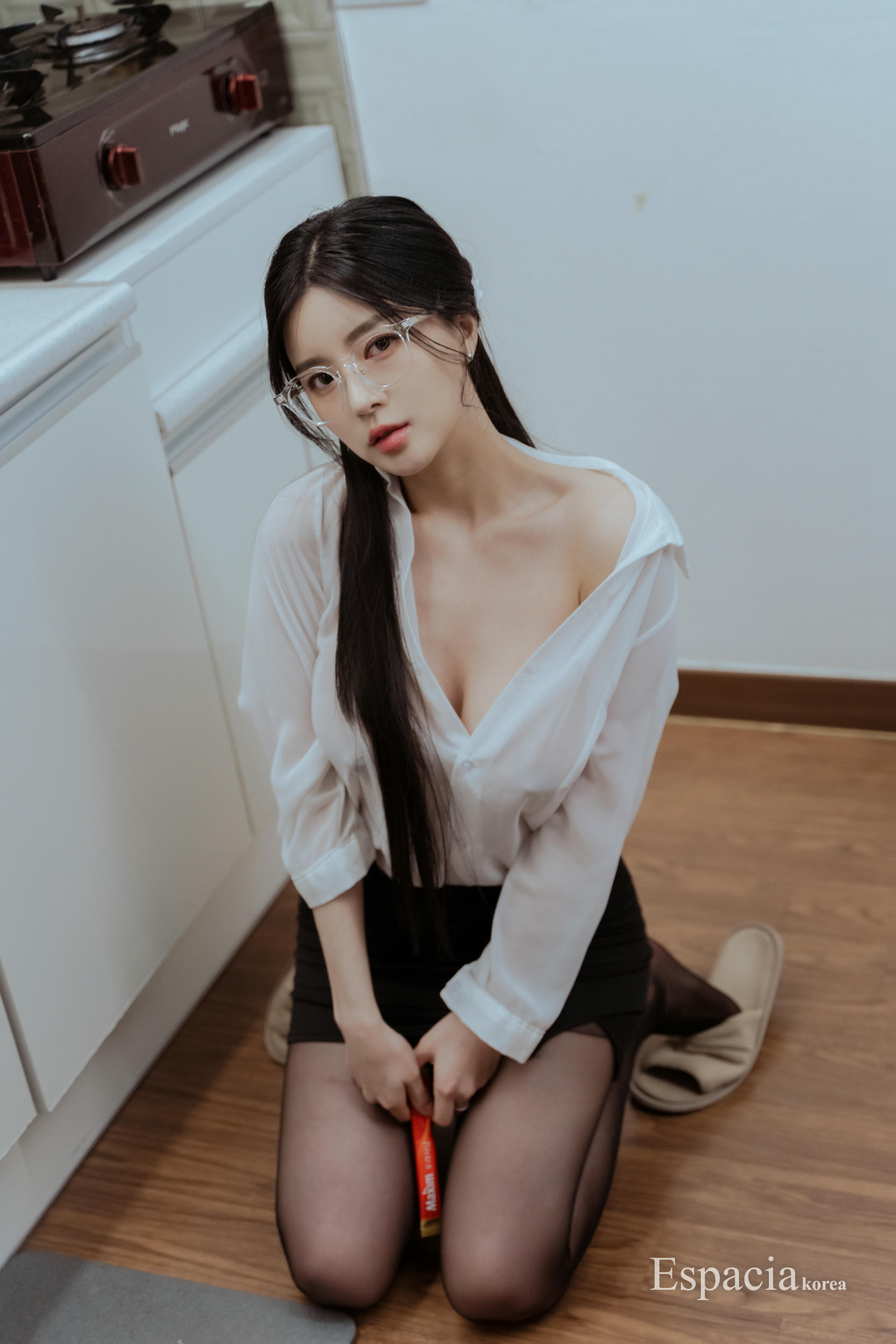 韩国写真机构-Espacia Korea NO.120 EHC #133 PURM [50P／404MB]_第1集