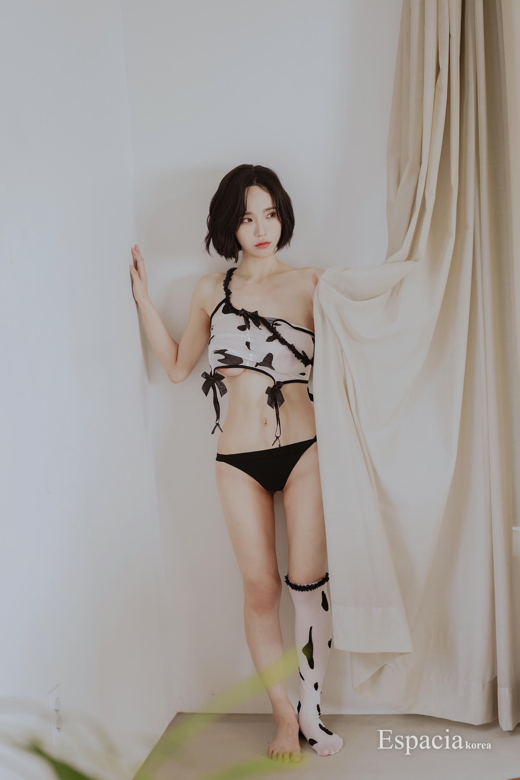 韩国写真机构-Espacia Korea NO.149 EHC#091 YUNHA [51P 334.86 MB]_第1集