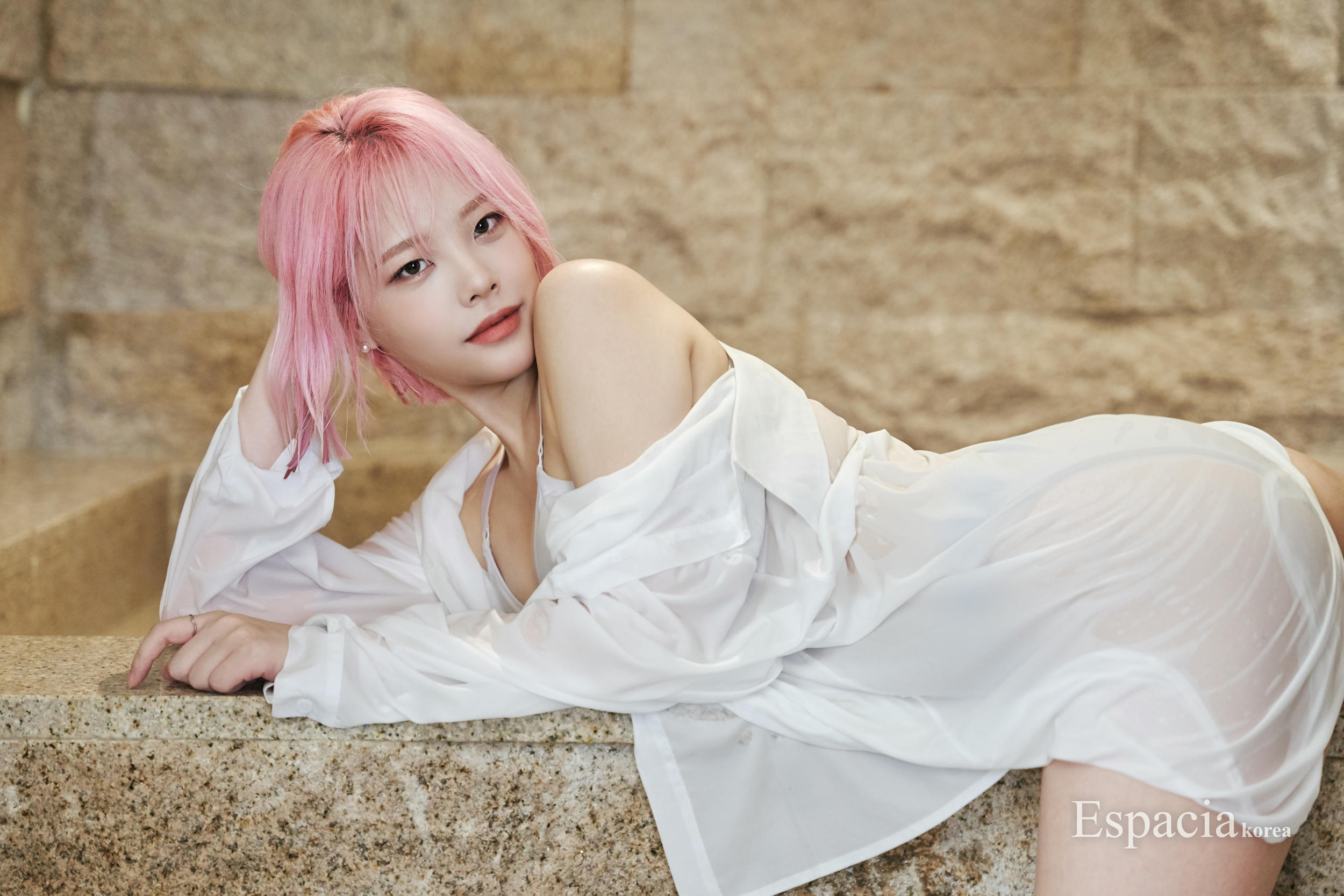韩国写真机构-Espacia Korea NO.057 ESP #020 MALLANG [43P／499MB]_第2集
