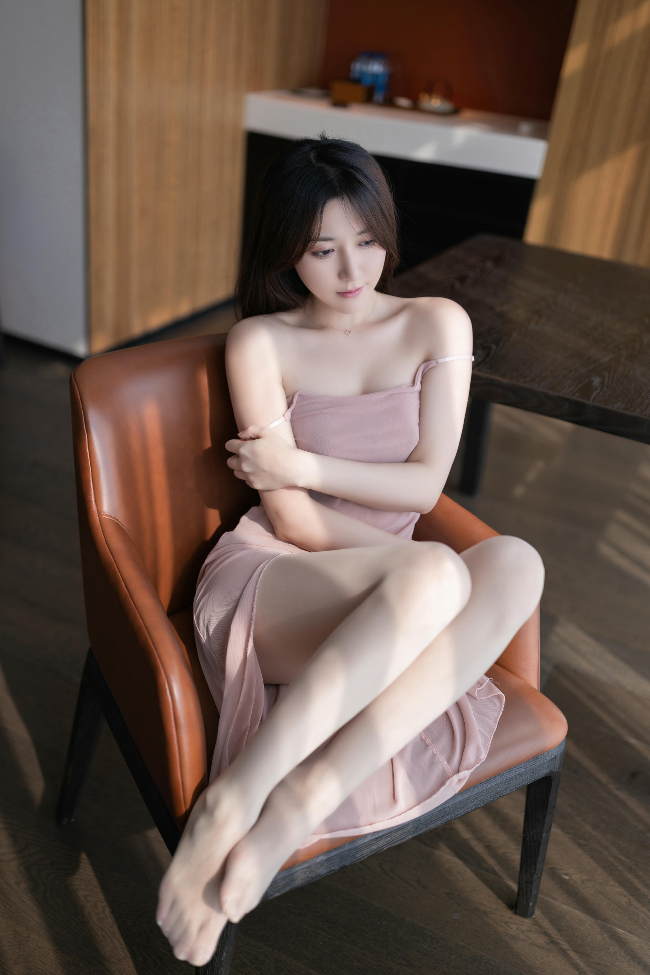 鱼子酱Fish NO.086 内购无水印 桃粉 [130P1.41GB]_第1集