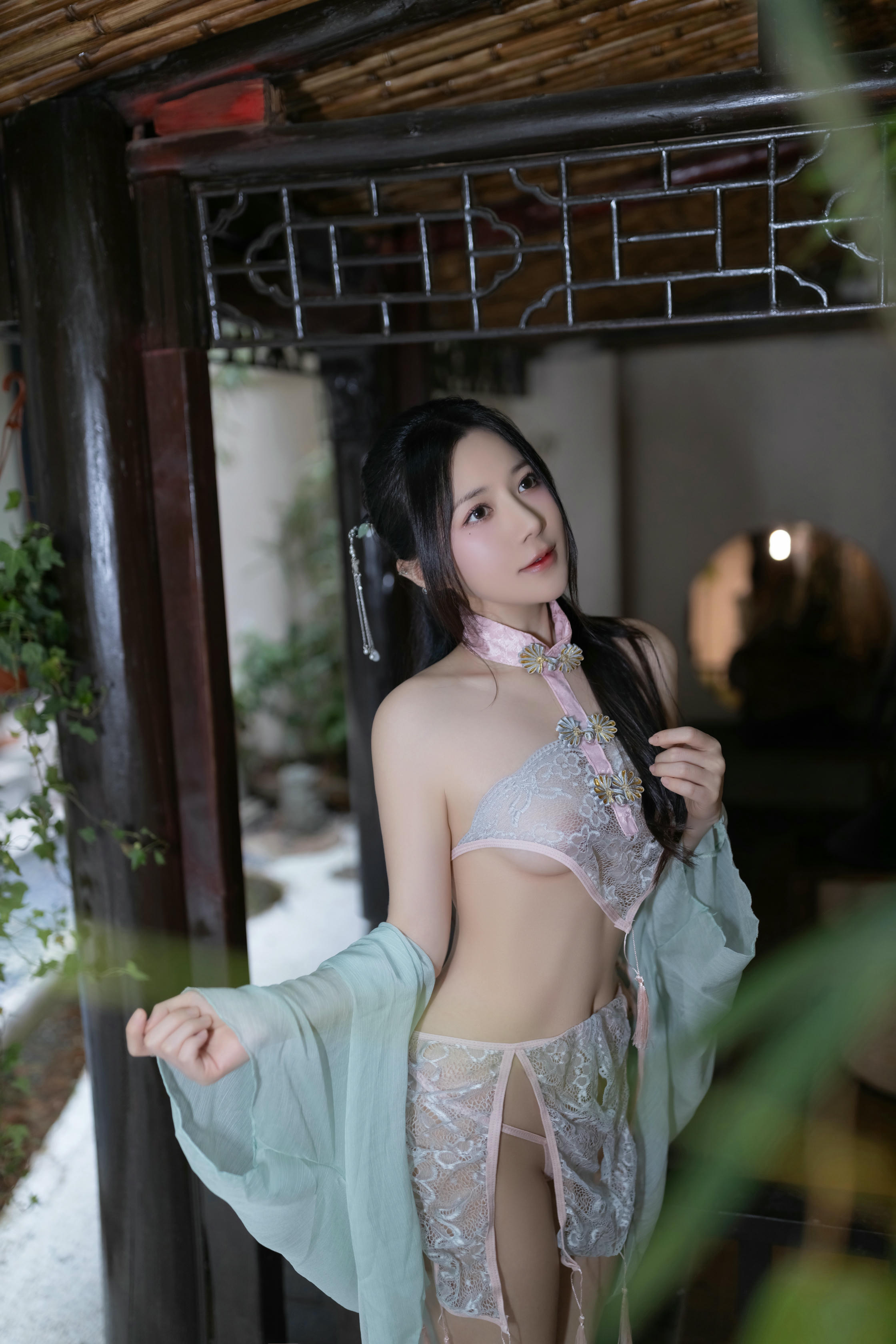 鱼子酱Fish NO.158 内购无水印 8428 花瓣浴 [120P 1.32 GB]_第1集