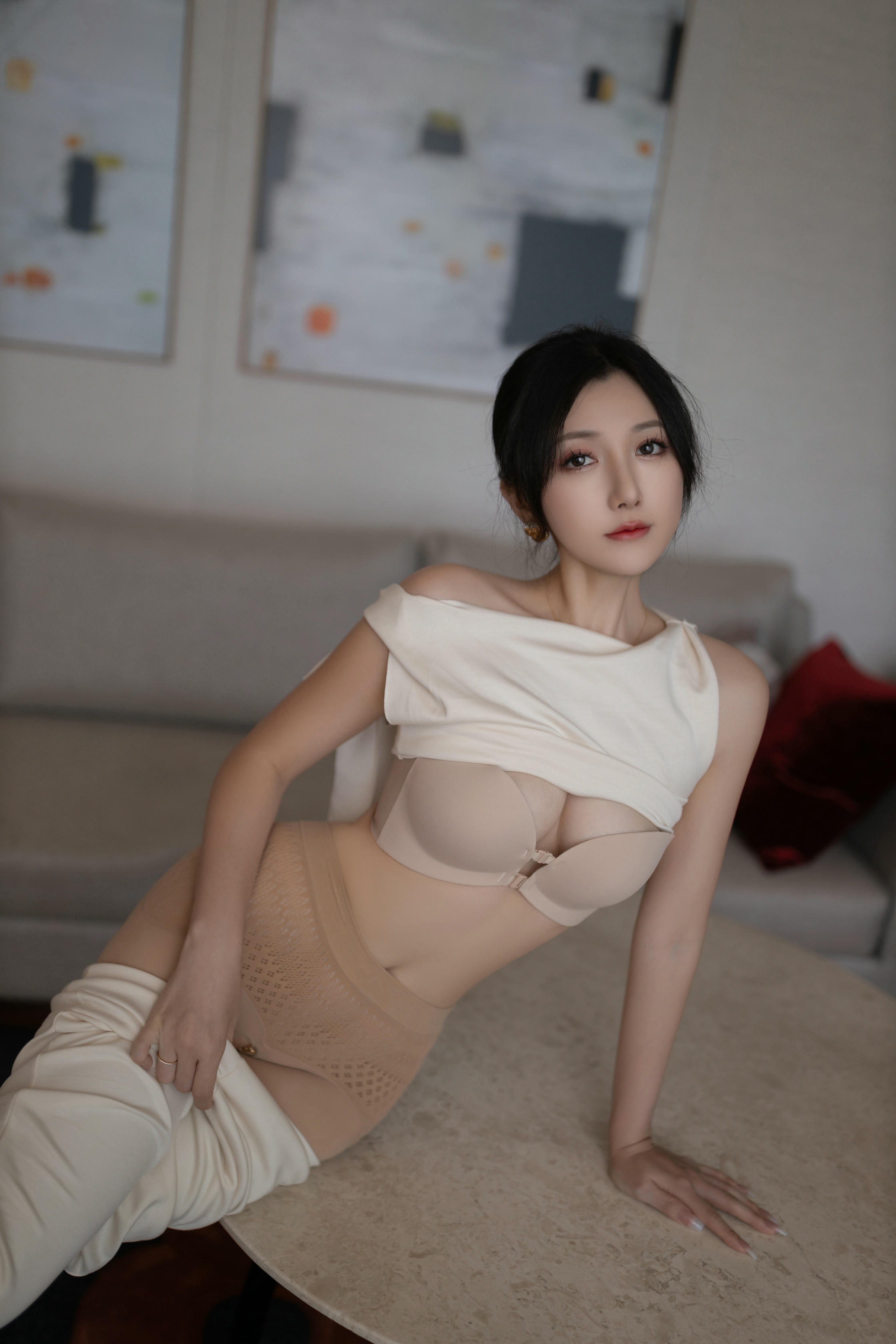 鱼子酱Fish NO.176 内购无水印 9457 职场女人 [120P 797.09 MB]_第2集