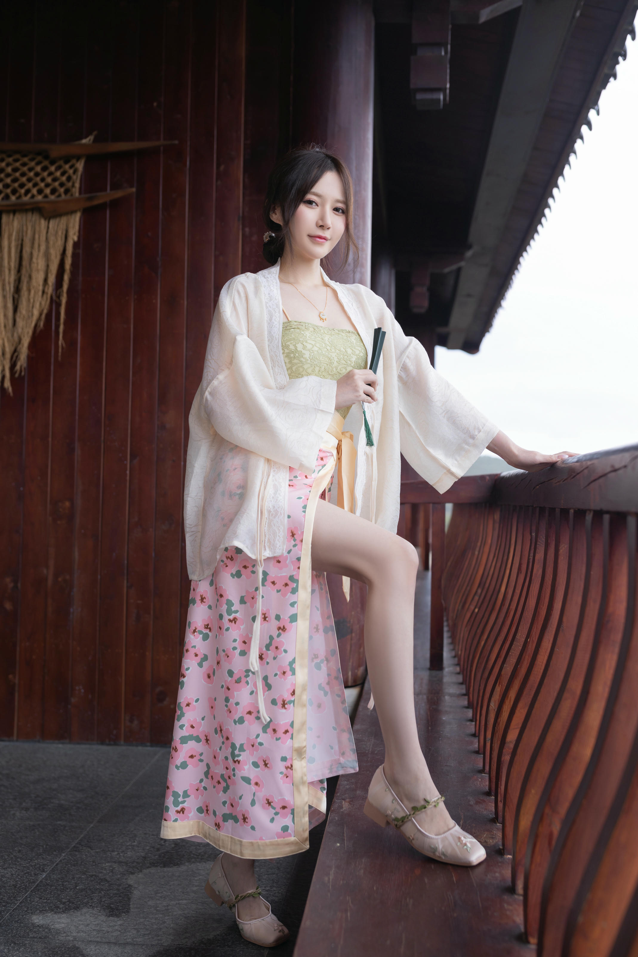 鱼子酱Fish NO.032 内购无水印 古风如画 原版 [118P 1.43GB]_第1集