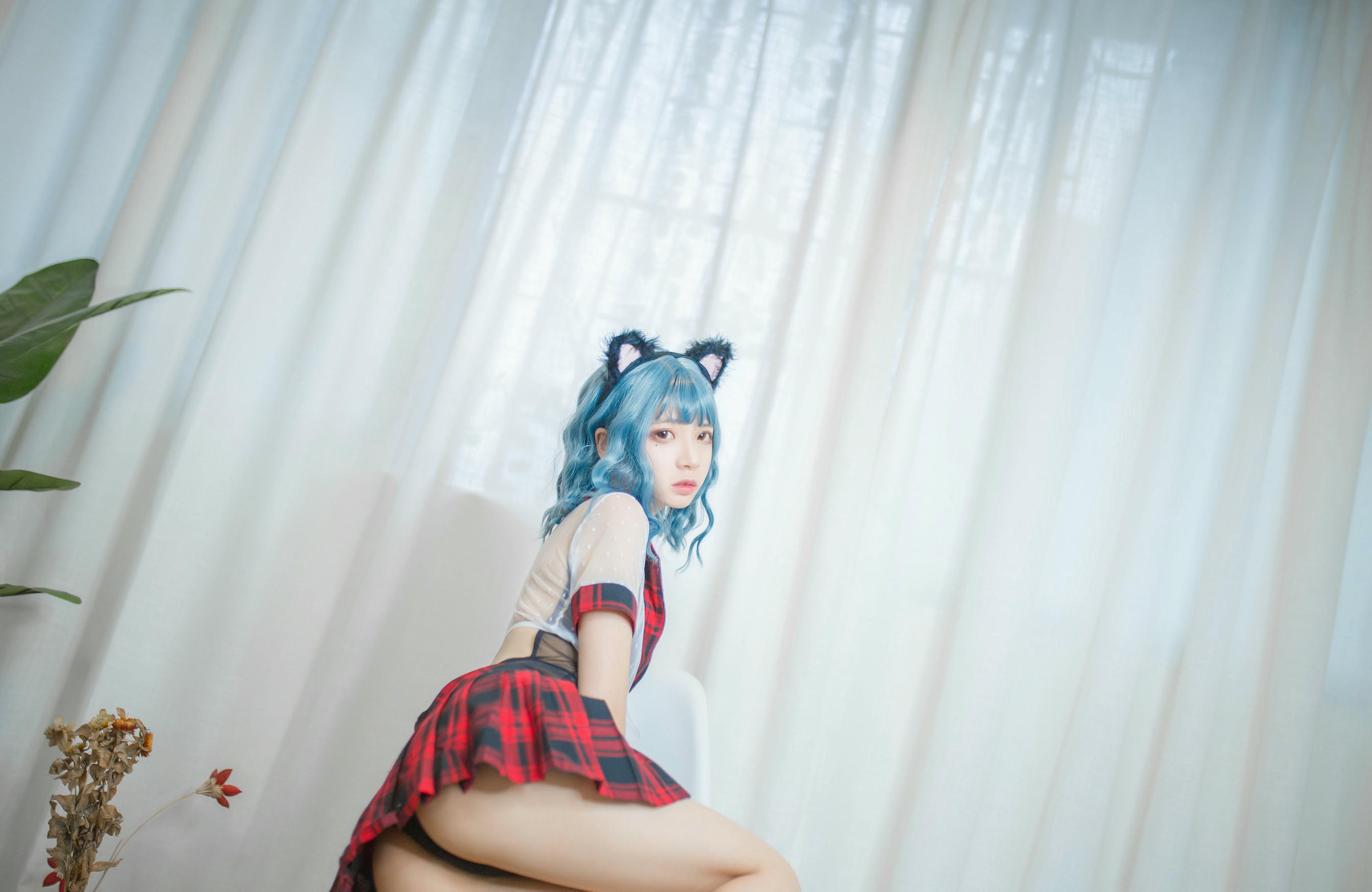 疯猫ss NO.136 蓝发 [26P 122M]_第2集
