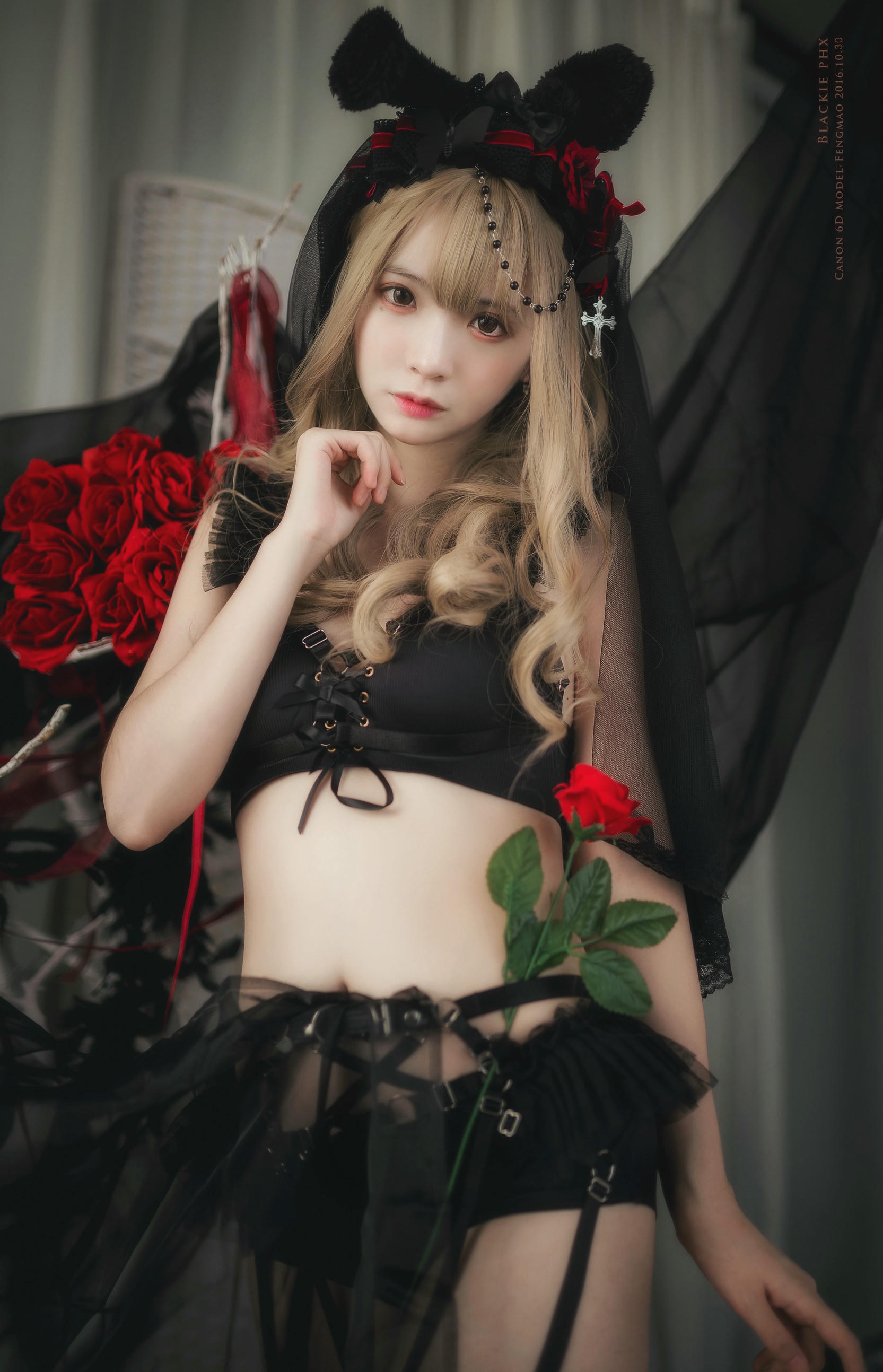 疯猫ss NO.137 血色JK [20P 27M]_第1集