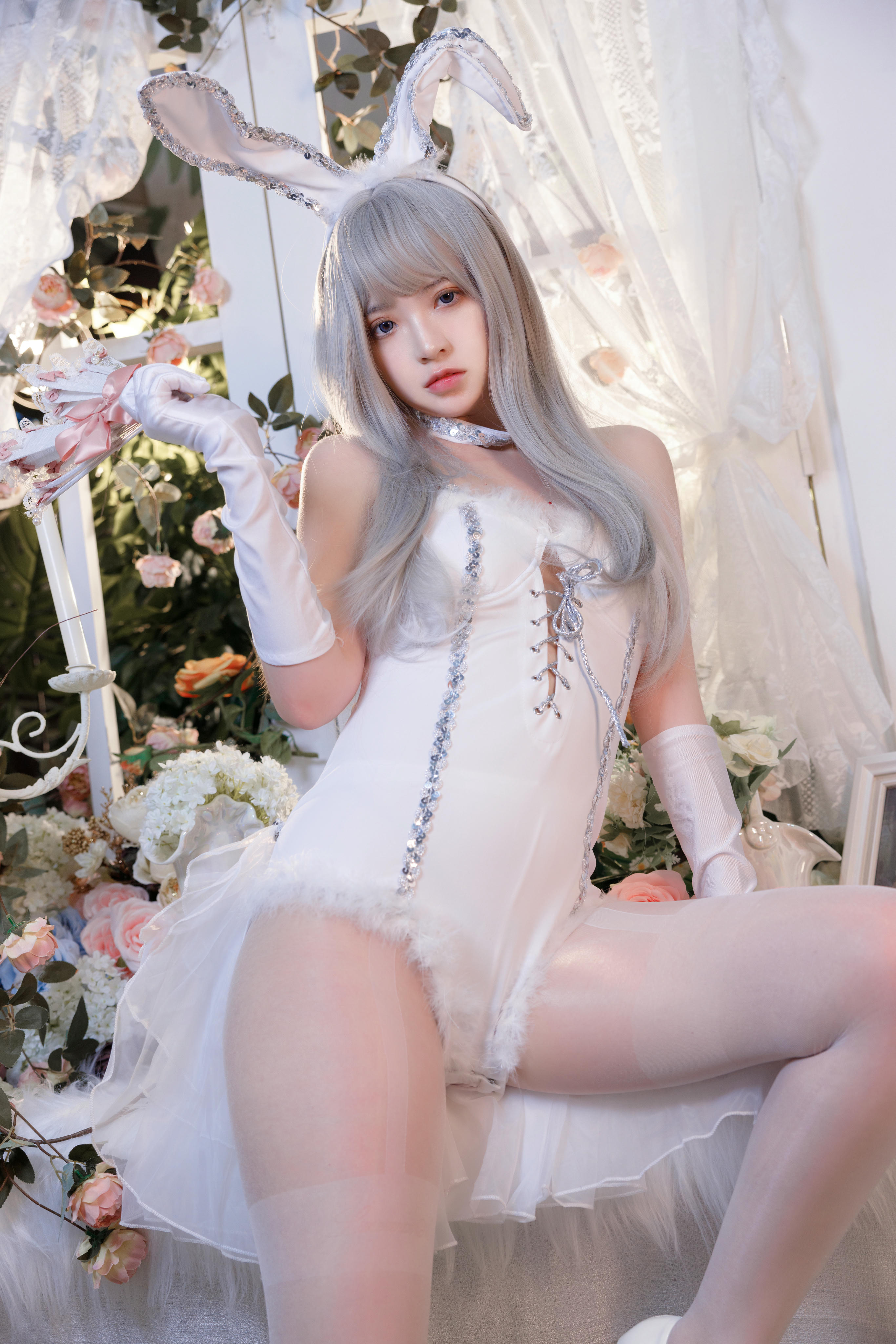 疯猫ss NO.170 纯白绒绒兔 [40P2V-1.02GB]_第1集