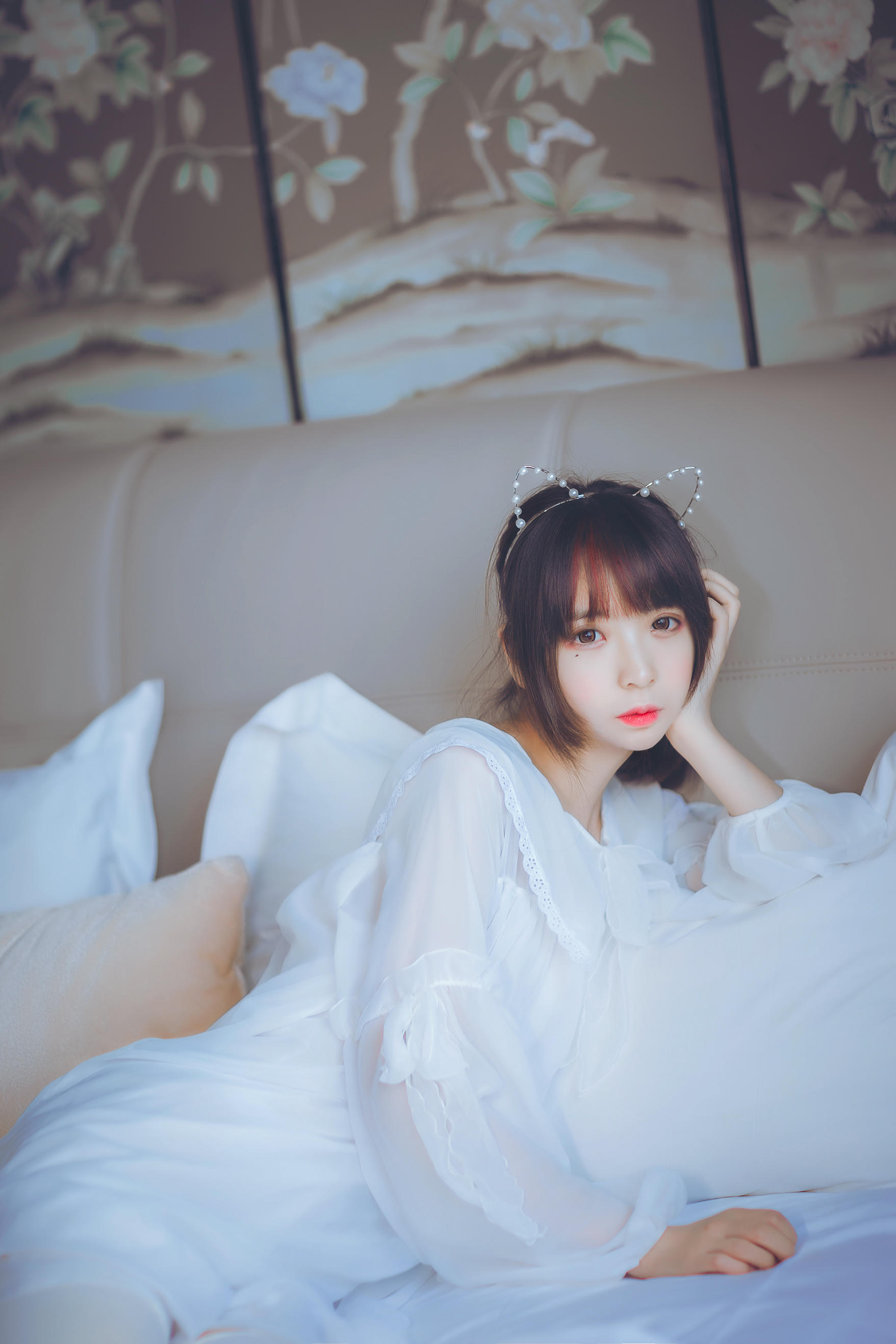 疯猫ss NO.002 白色睡衣 [24P-182MB]_第1集