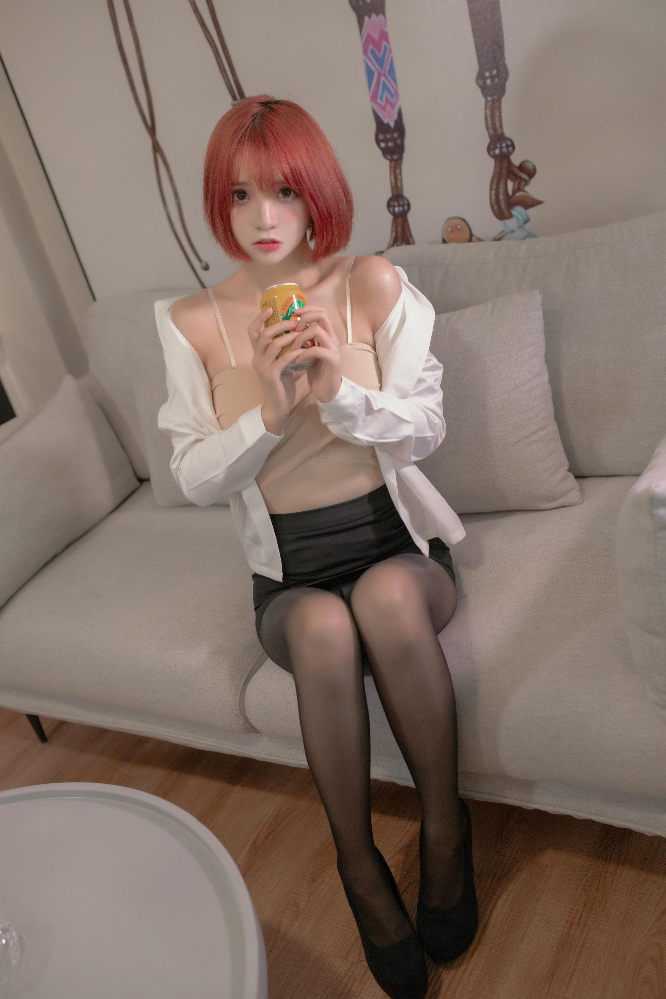 疯猫ss NO.067 OL真爱本子 [125P-2.59GB]-ol_第1集
